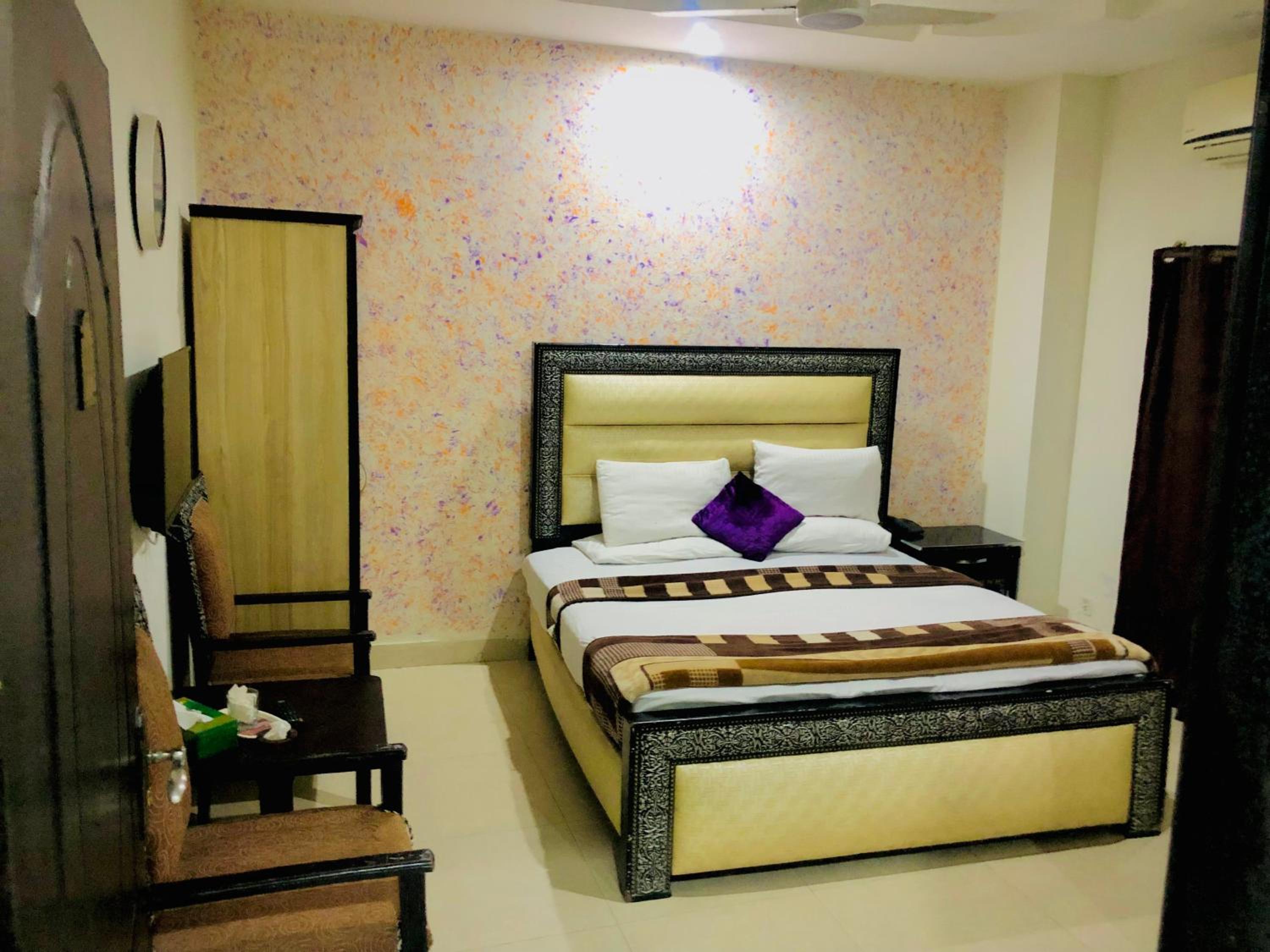 Deluxe Double Room photo 2