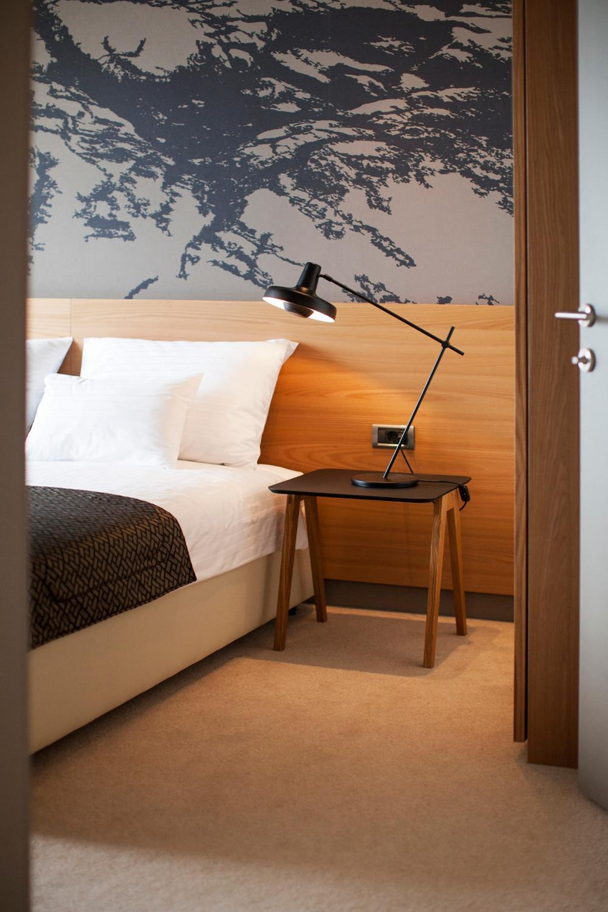 Junior Suite with Sea View and Balcony