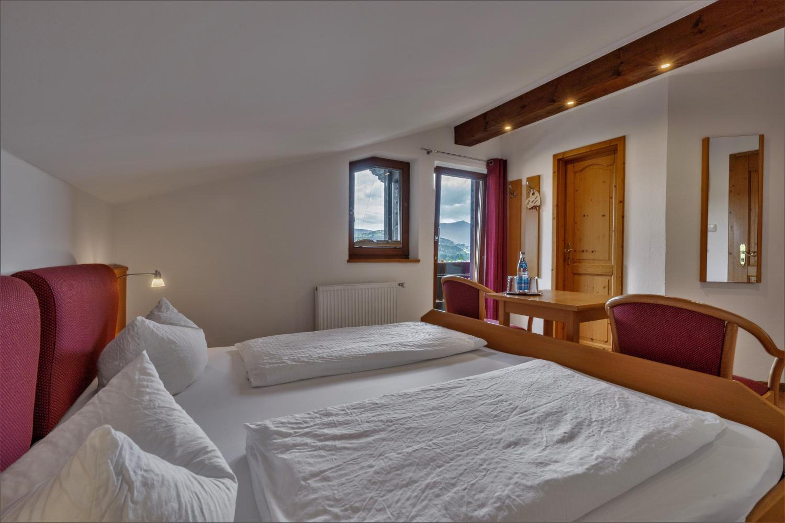 Double Room with Balcony photo 3