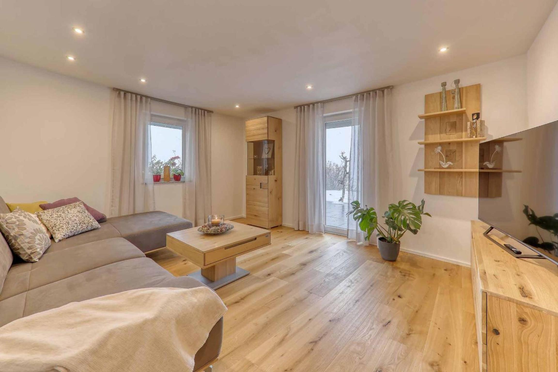 Apartment with Terrace photo 3