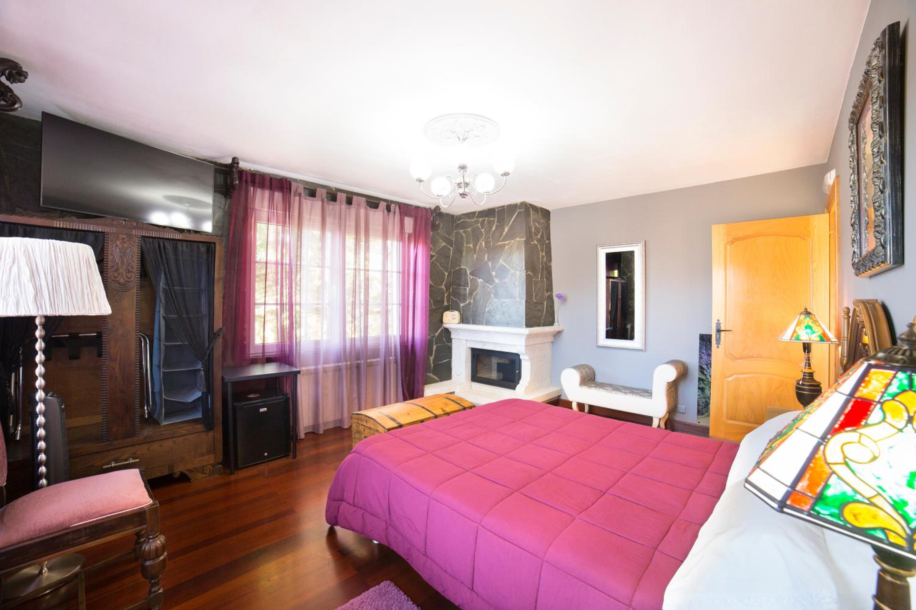 Double Room - Photo 1