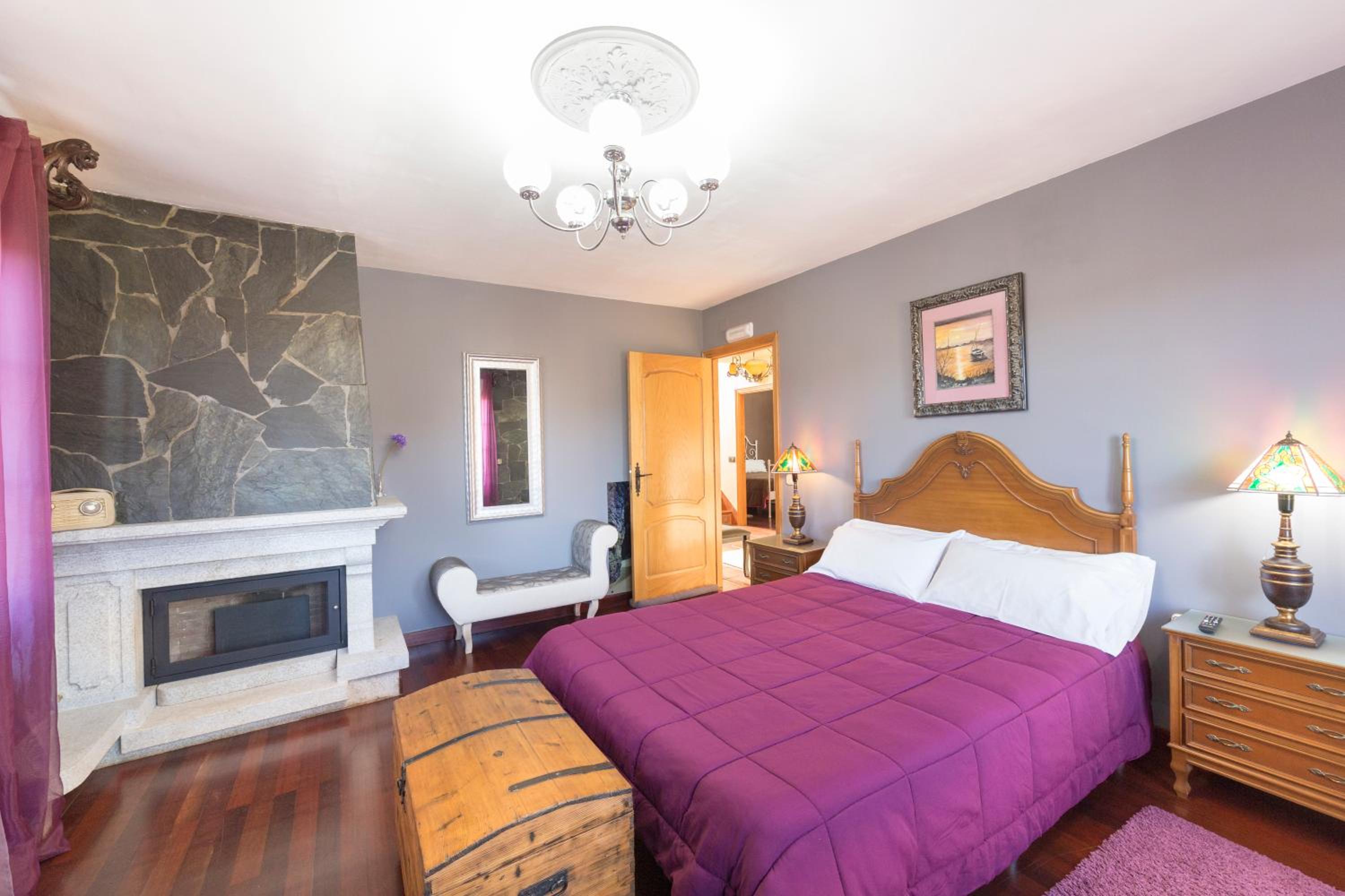 Double Room - Photo 25
