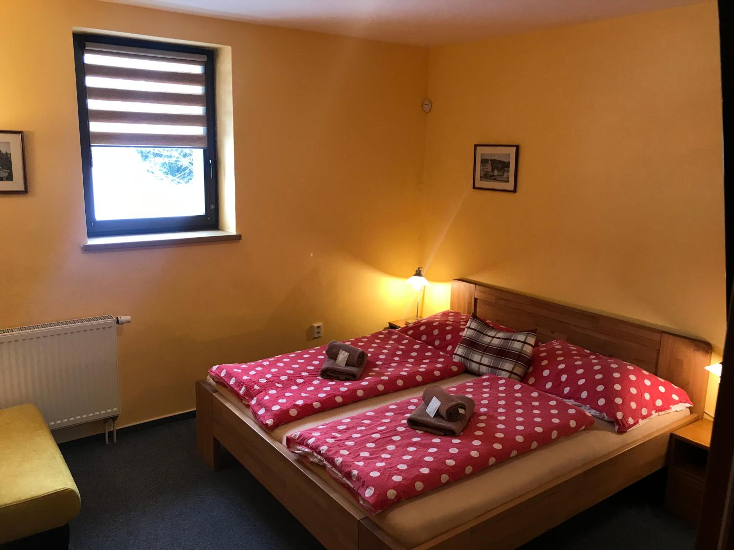 Deluxe Family Room photo 2