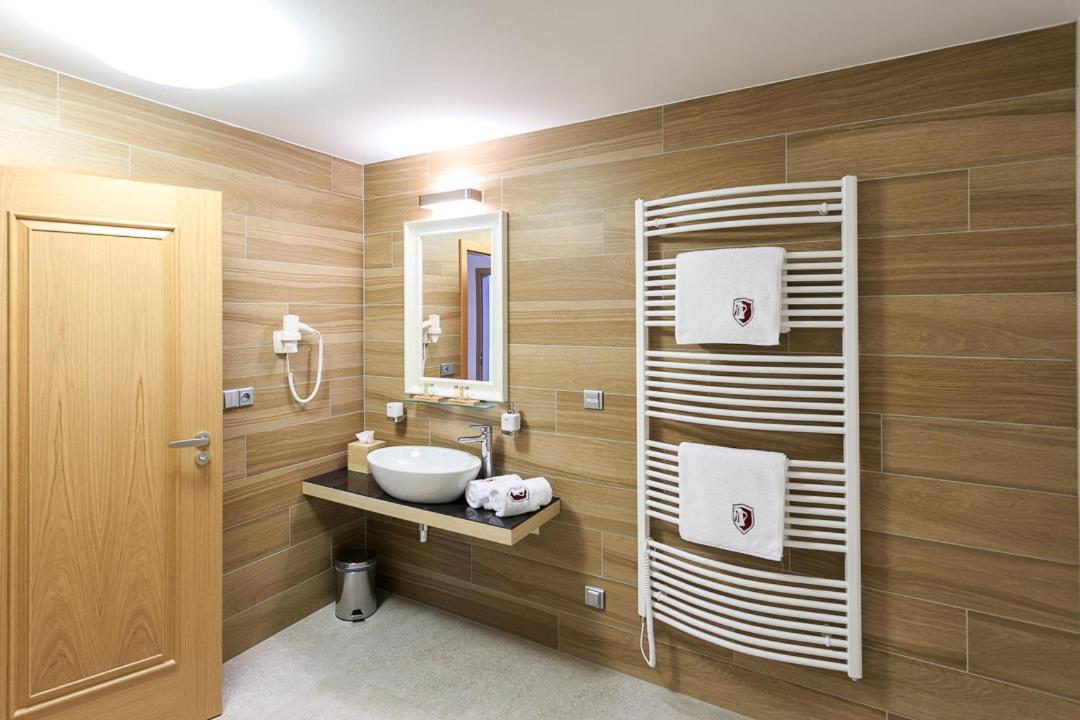 Suite with Garden View photo 3