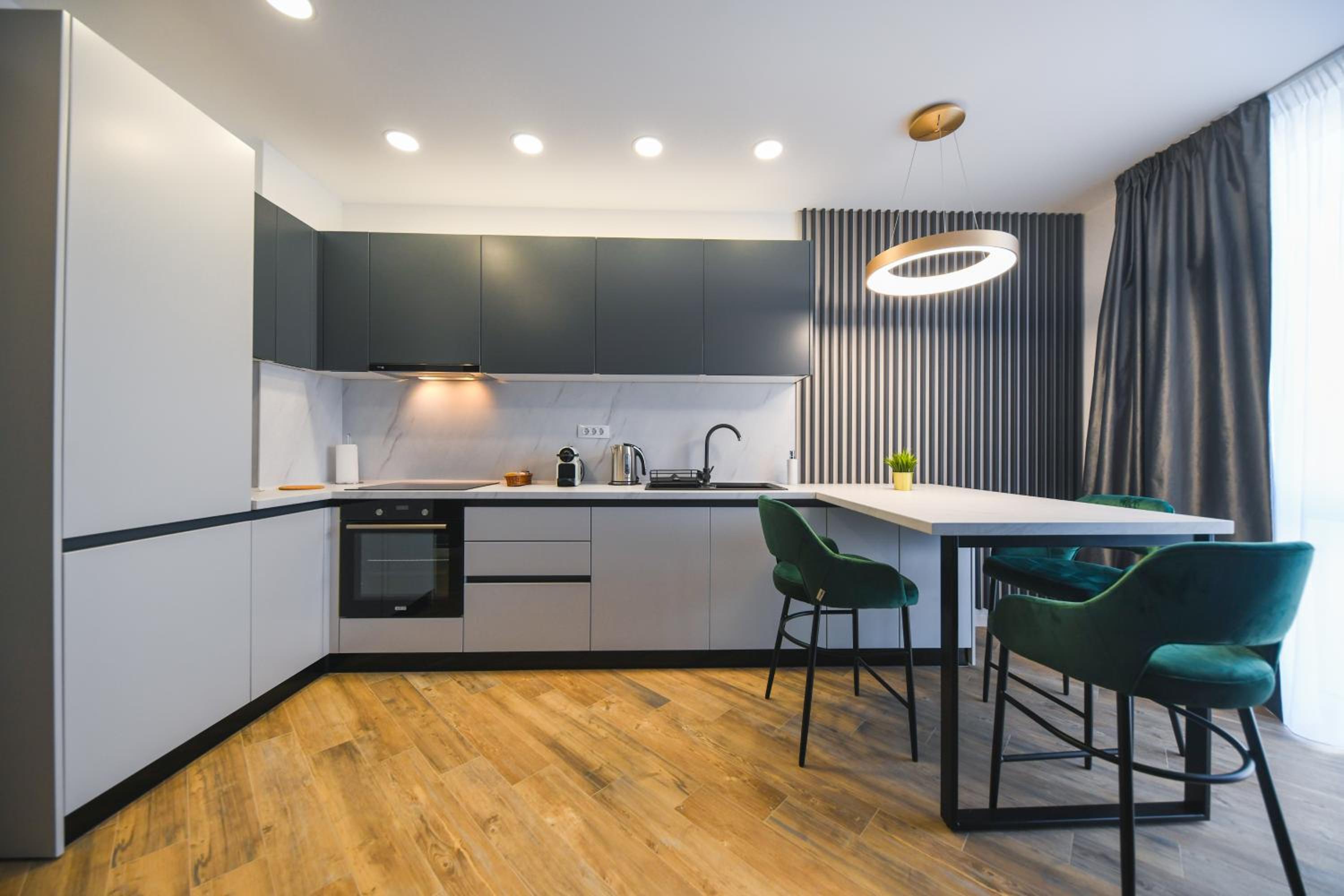 Apartment - Photo 3