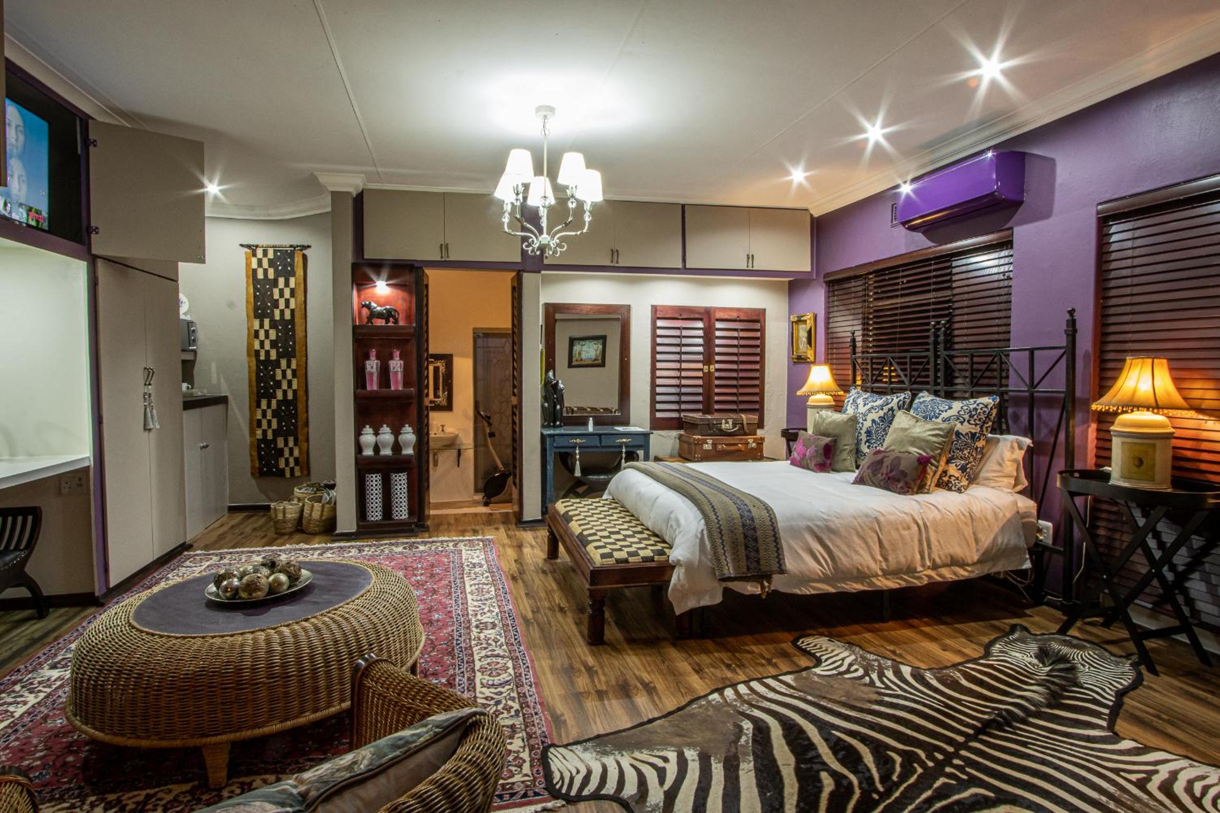 Deluxe Suite - Photo 1
