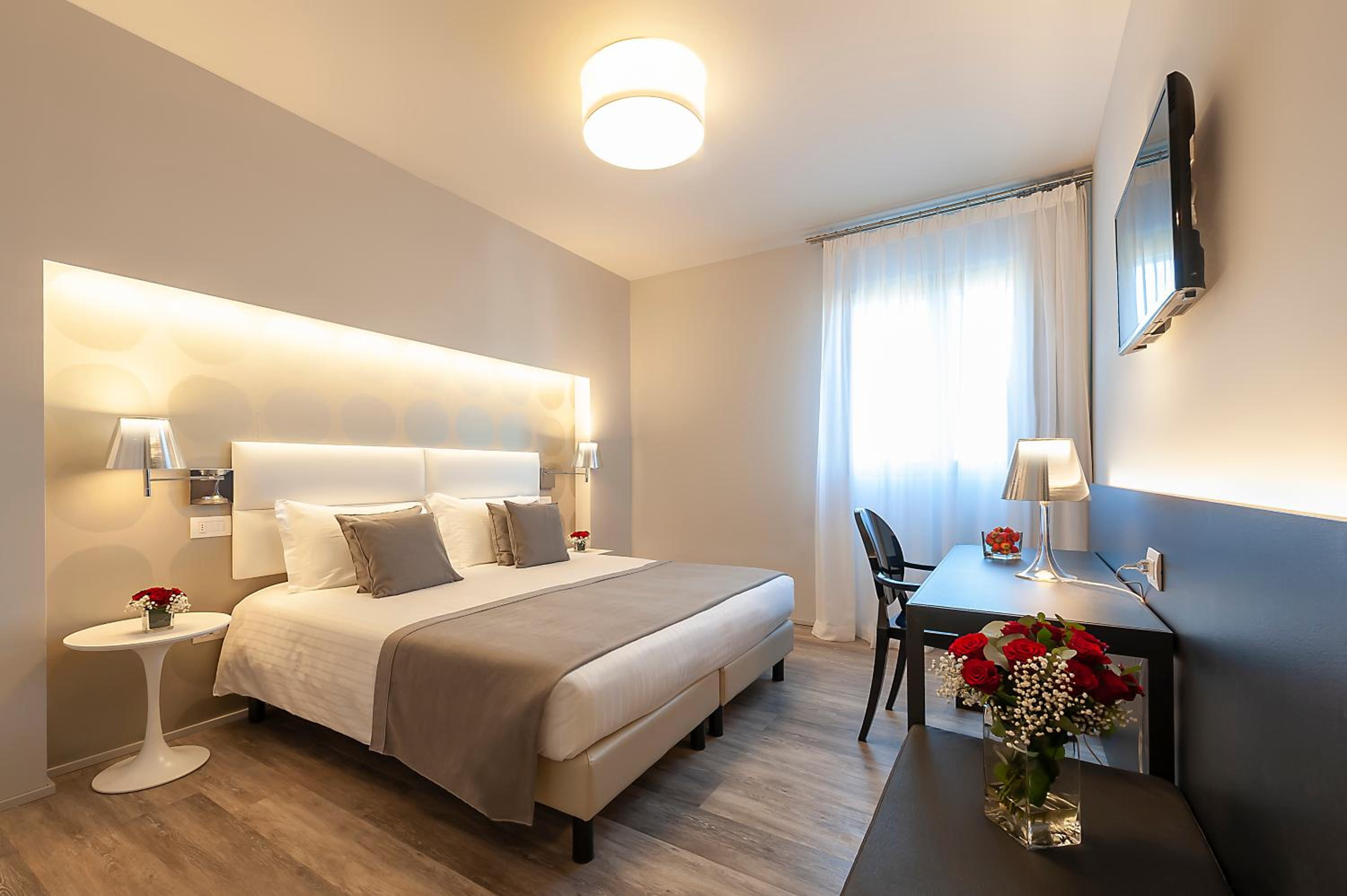 Superior Double Room - Photo 1