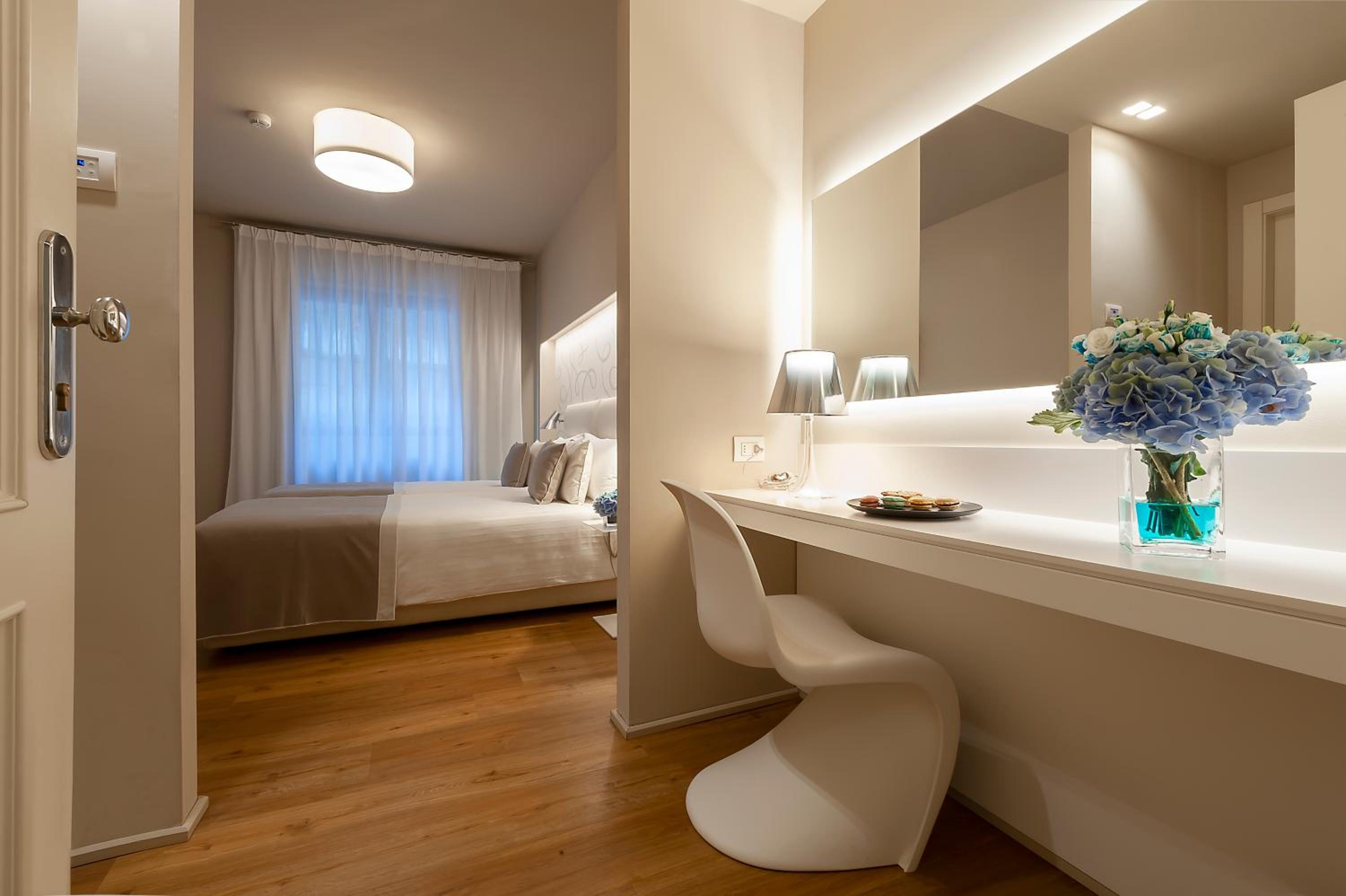 Superior Double Room - Photo 4