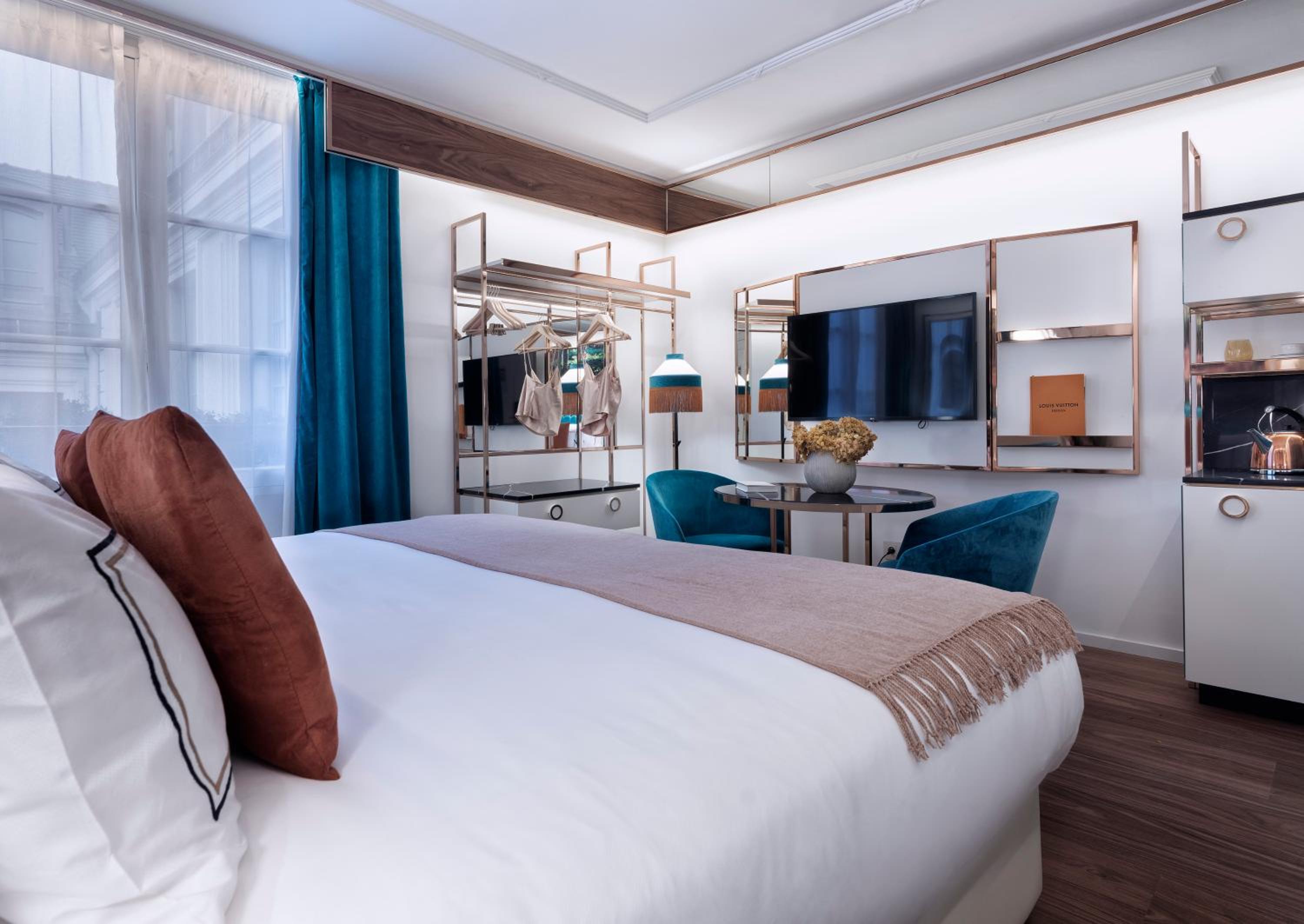Deluxe Room photo 2