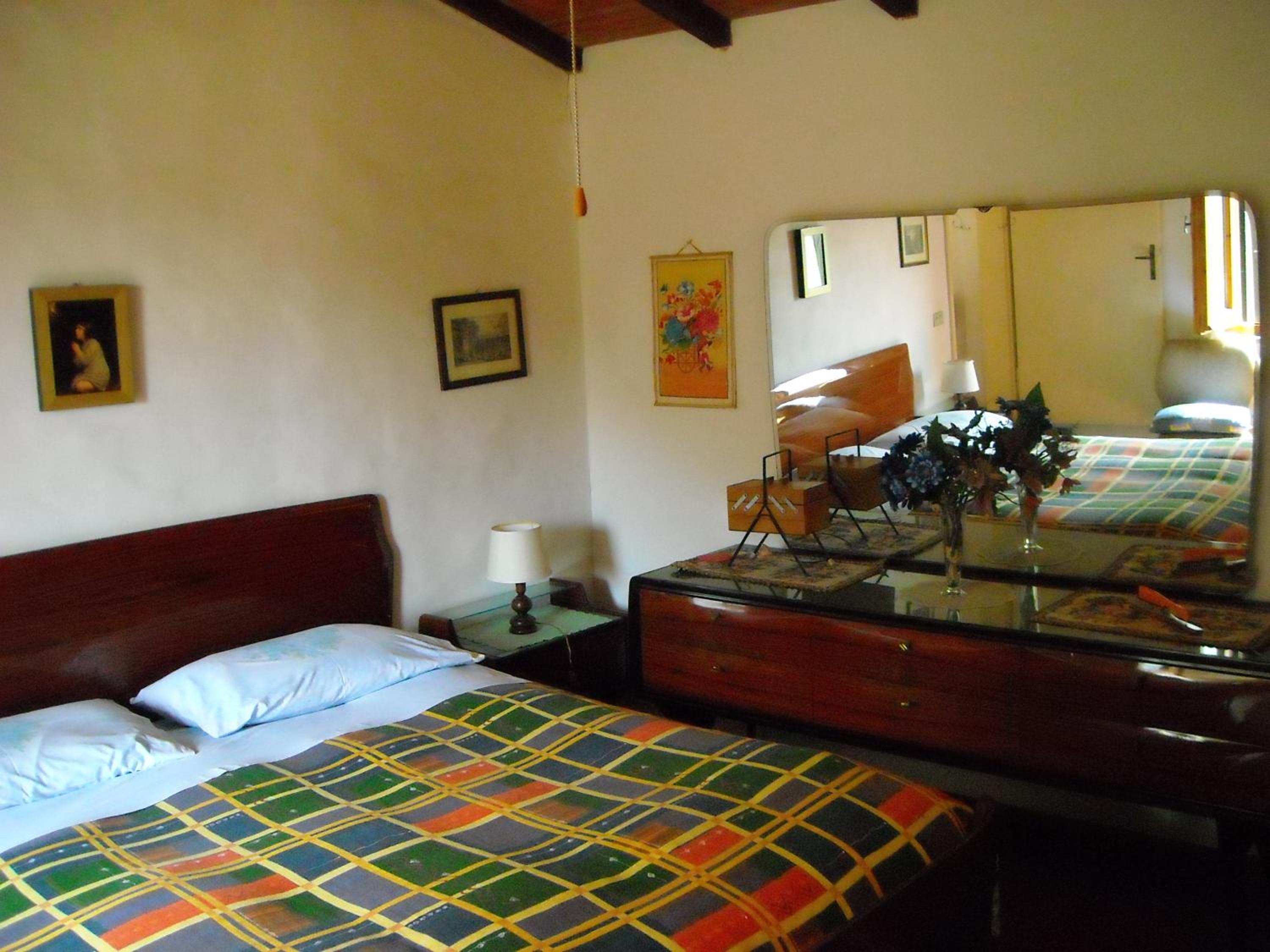 Apartment with Balcony photo 3