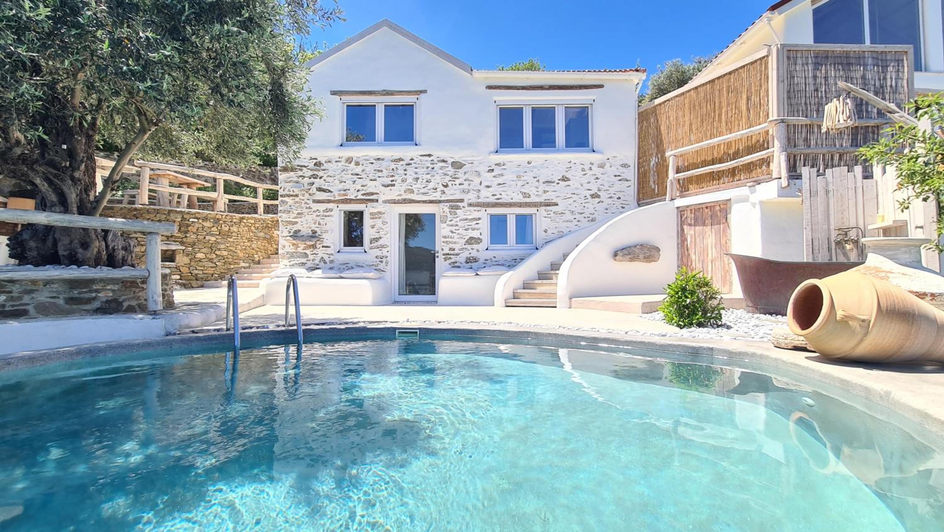 Villa with Private Pool photo 2