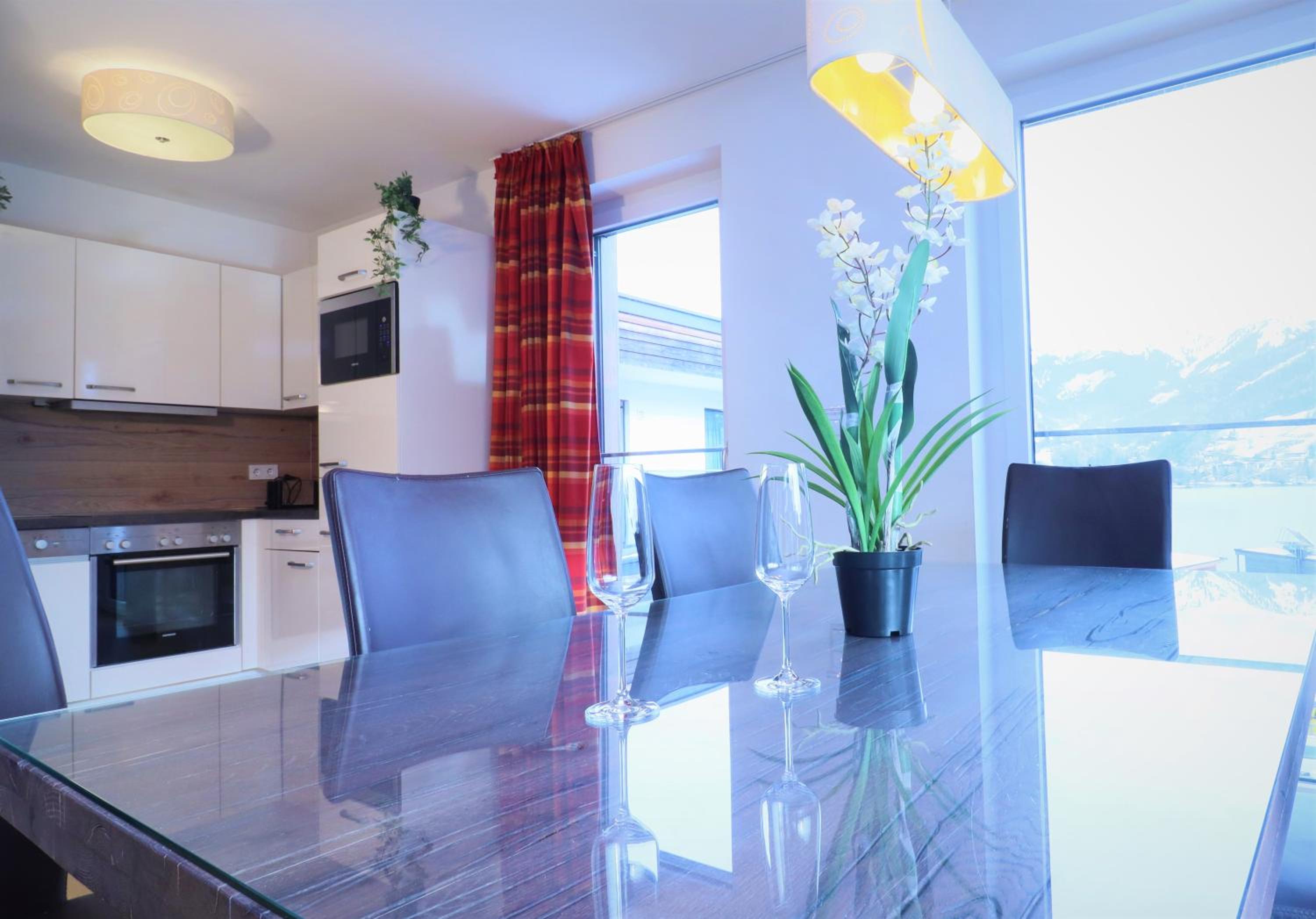 Apartment with Lake View Top 19