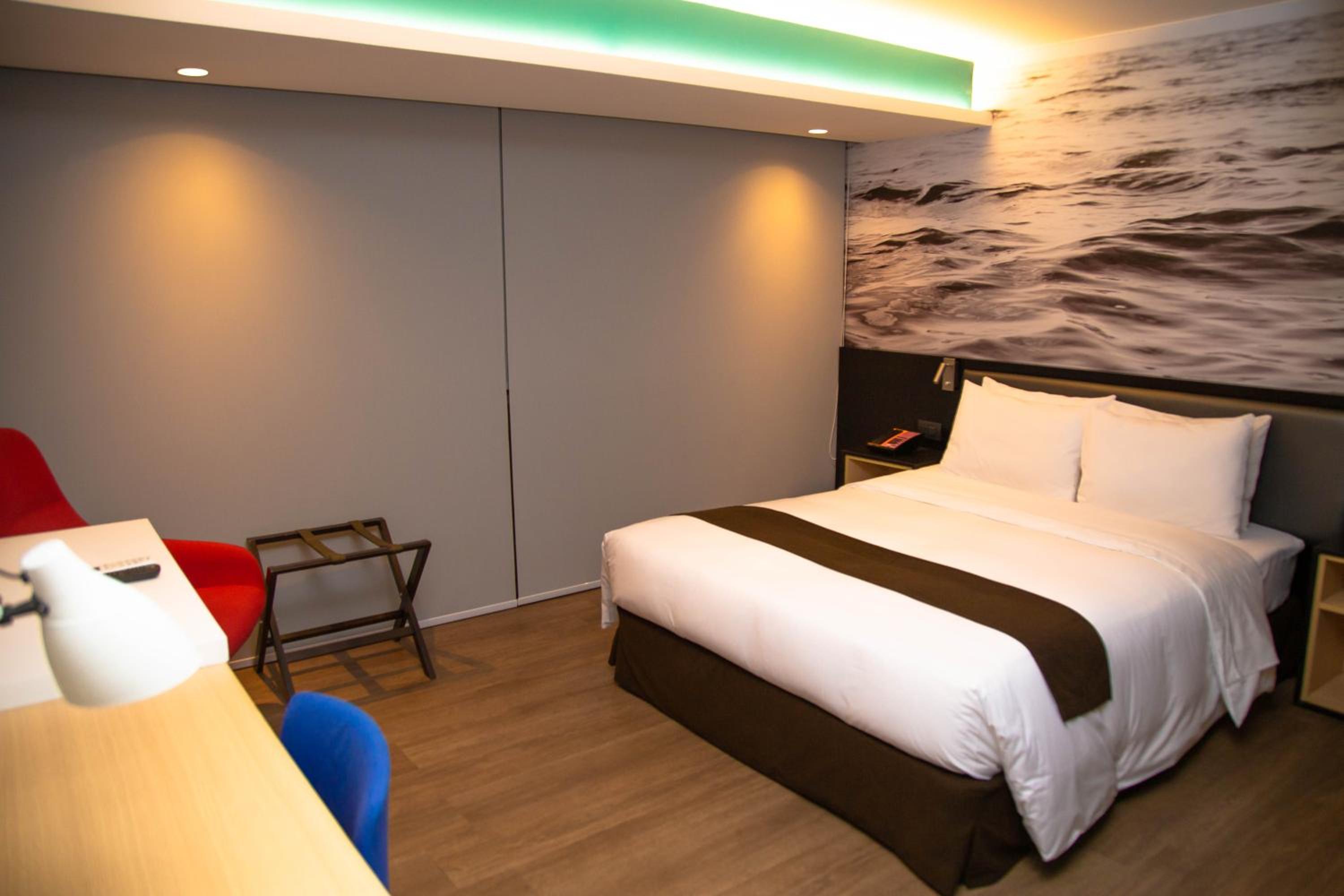 Superior Queen Room photo 1