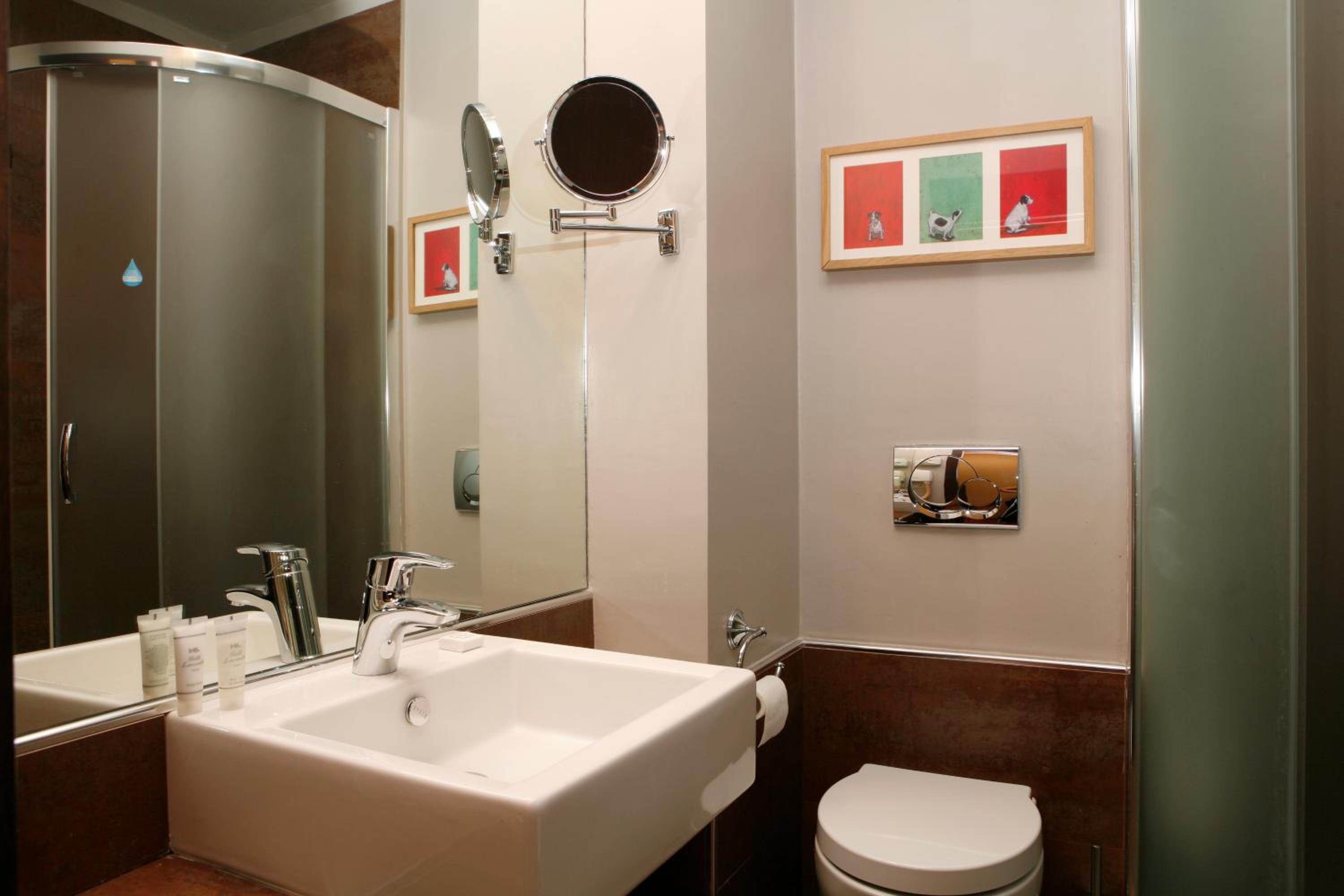 Single Room photo 3