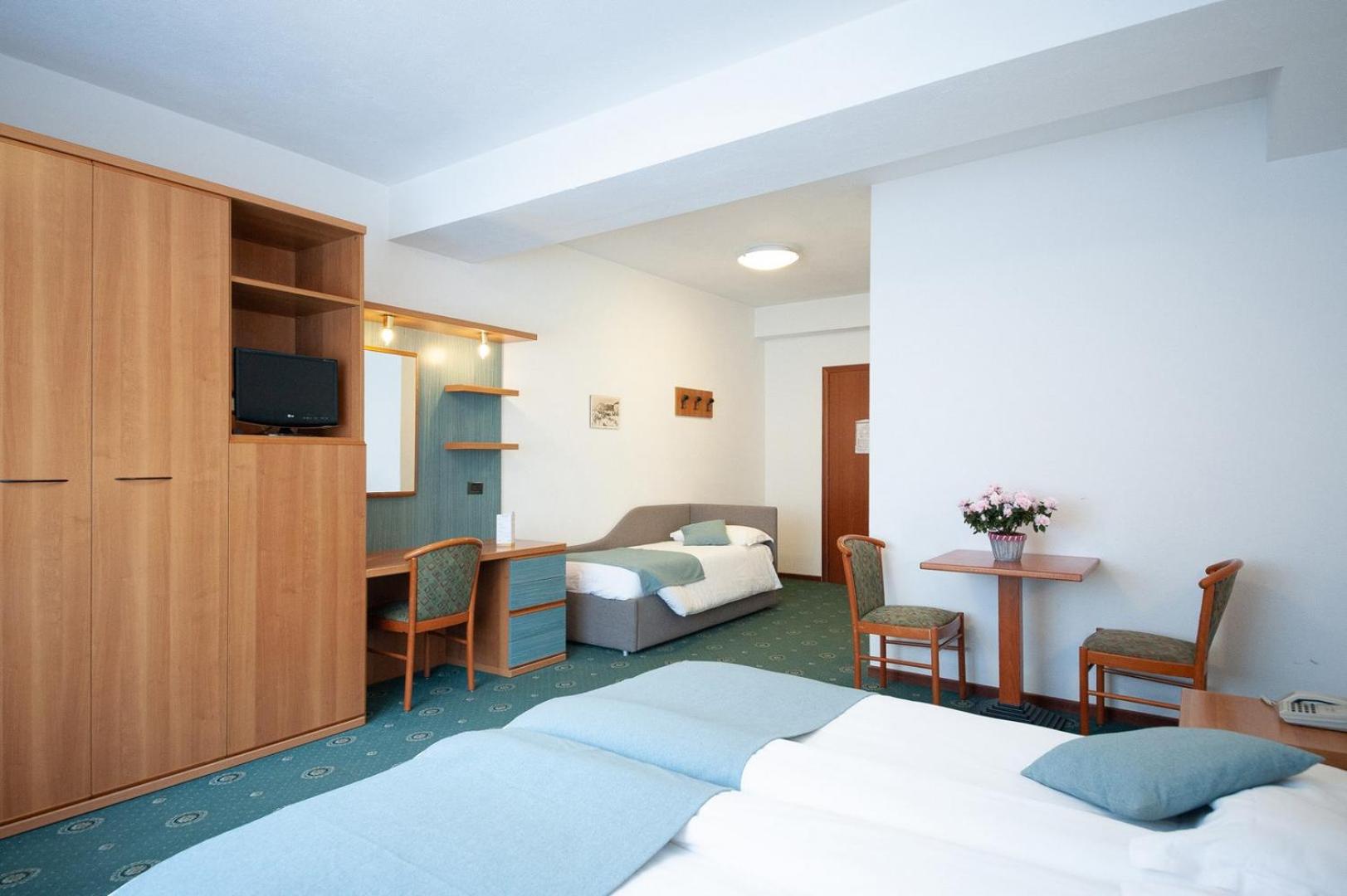 Standard Quadruple Room