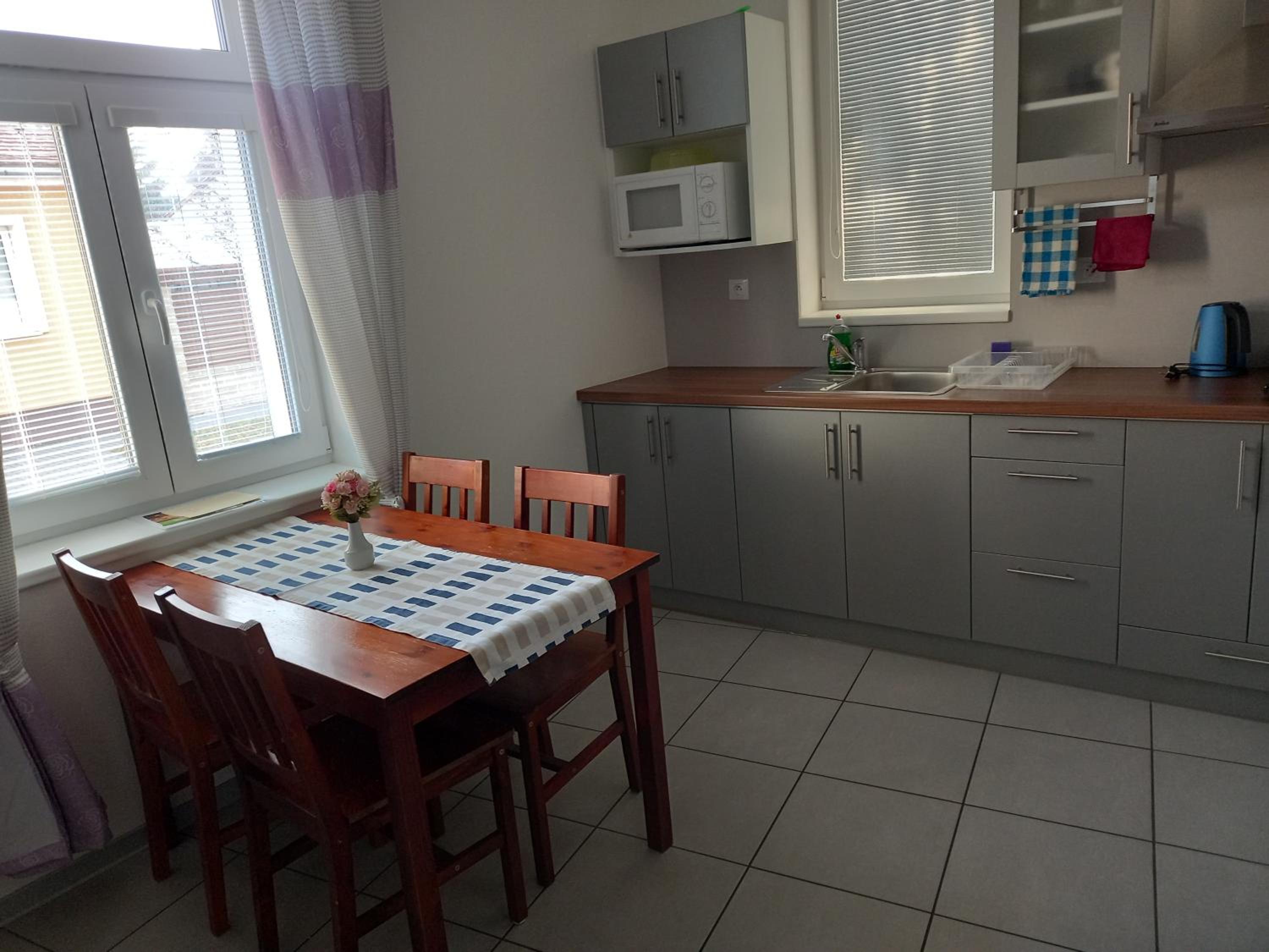 Apartment - Ground Floor photo 2