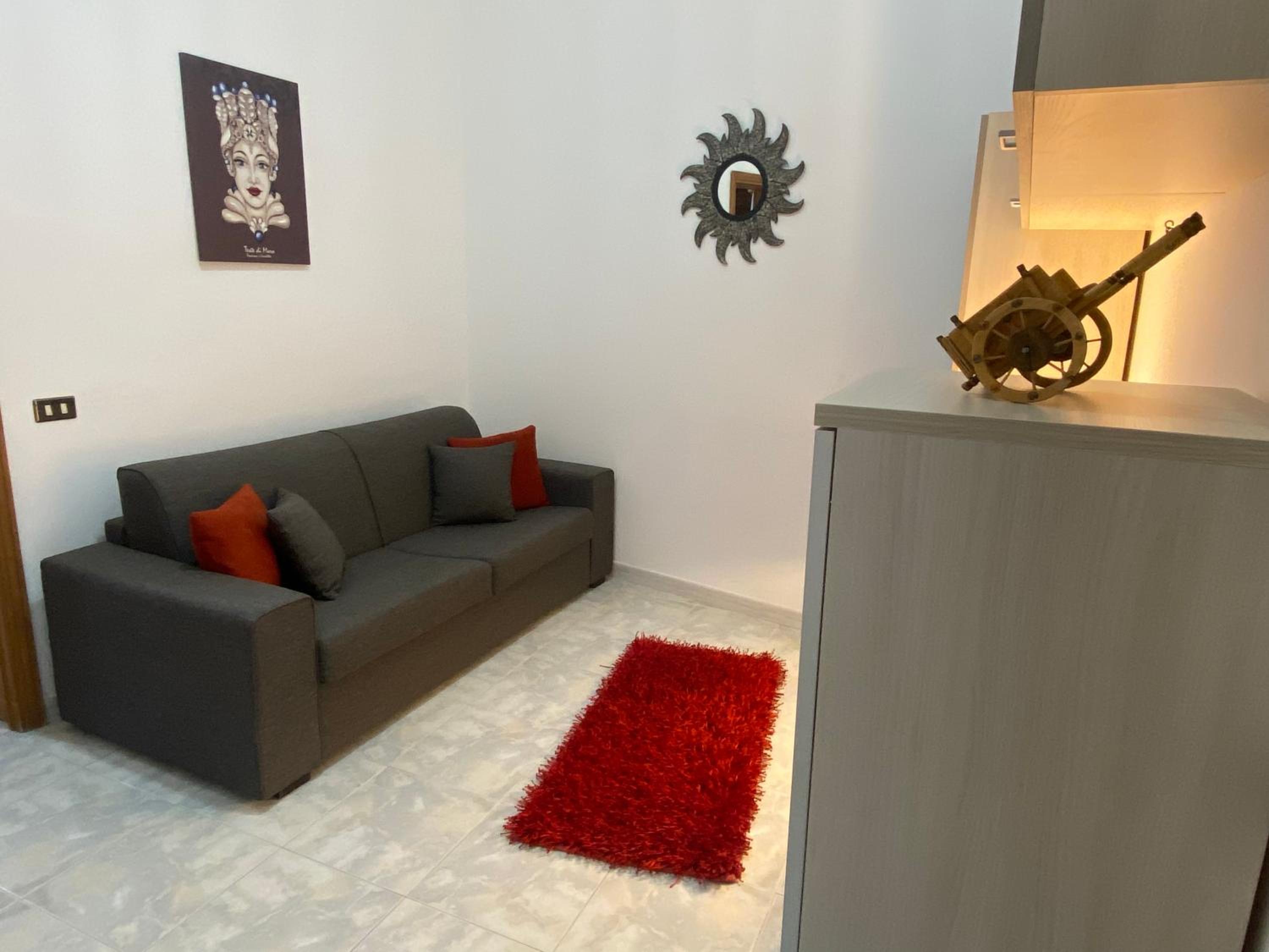 Apartment with Sea View - Photo 15