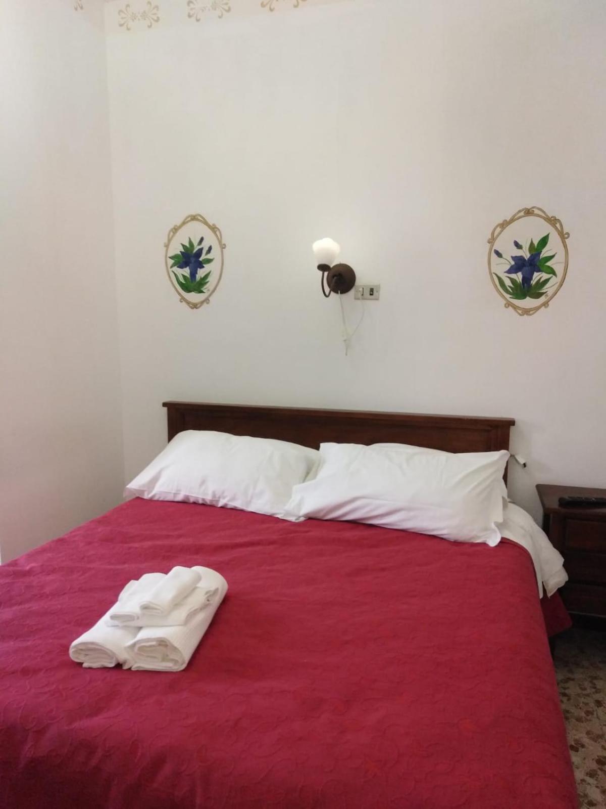 Double Room with Mountain View photo 1