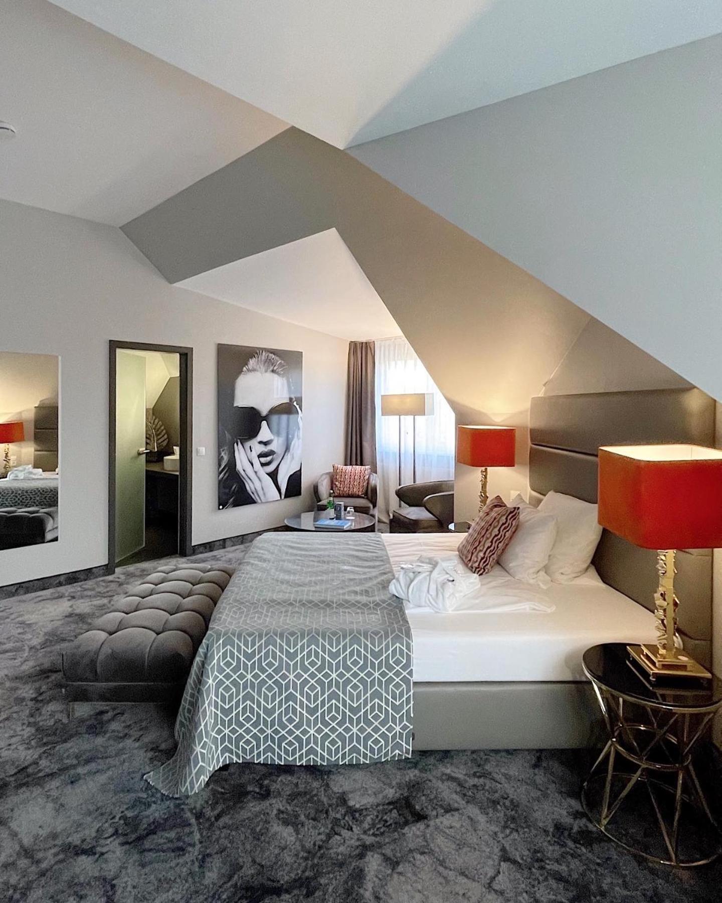 Junior Suite - Photo 8