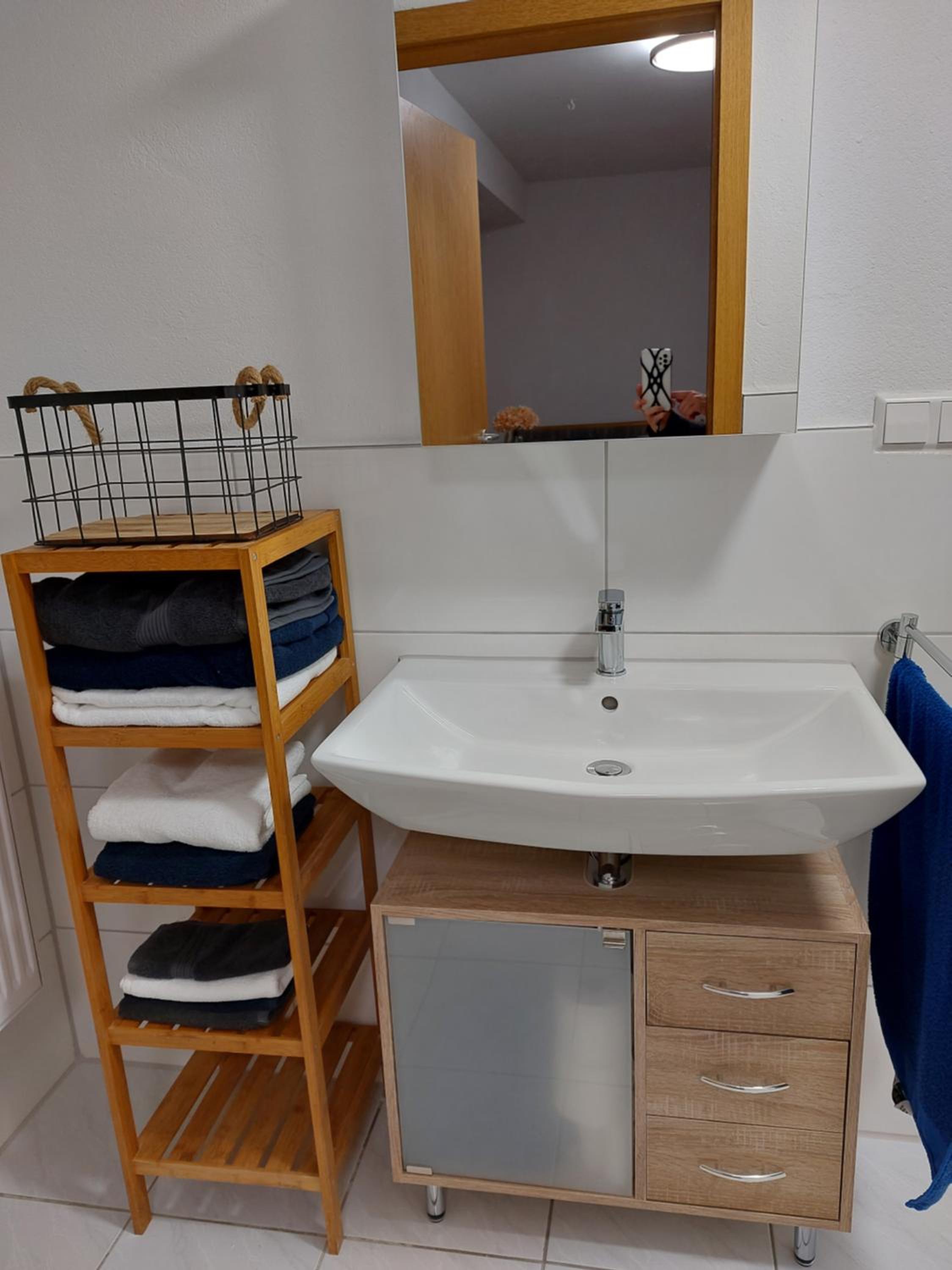 One-Bedroom Apartment - Photo 4