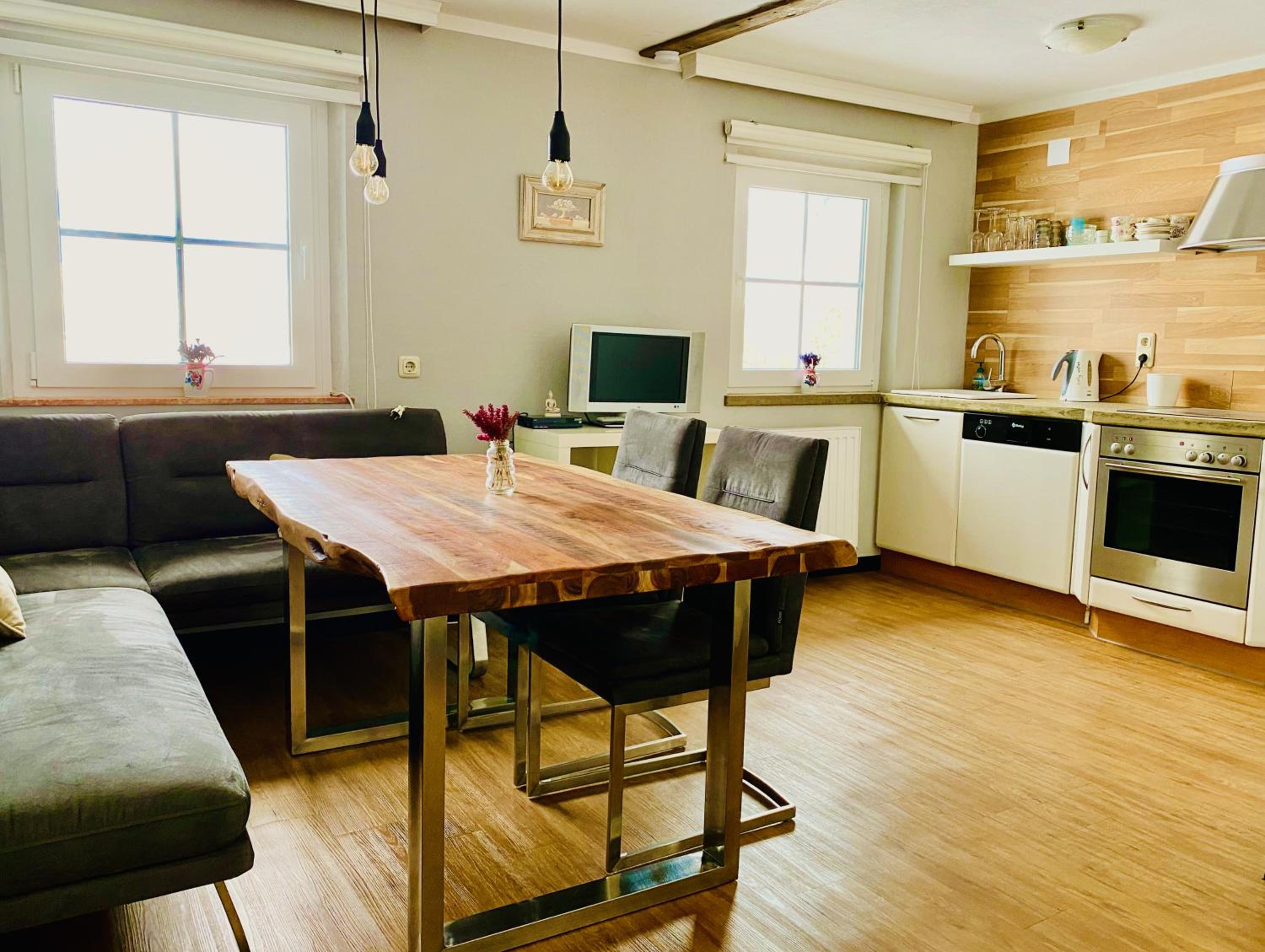 Maisonette photo 3