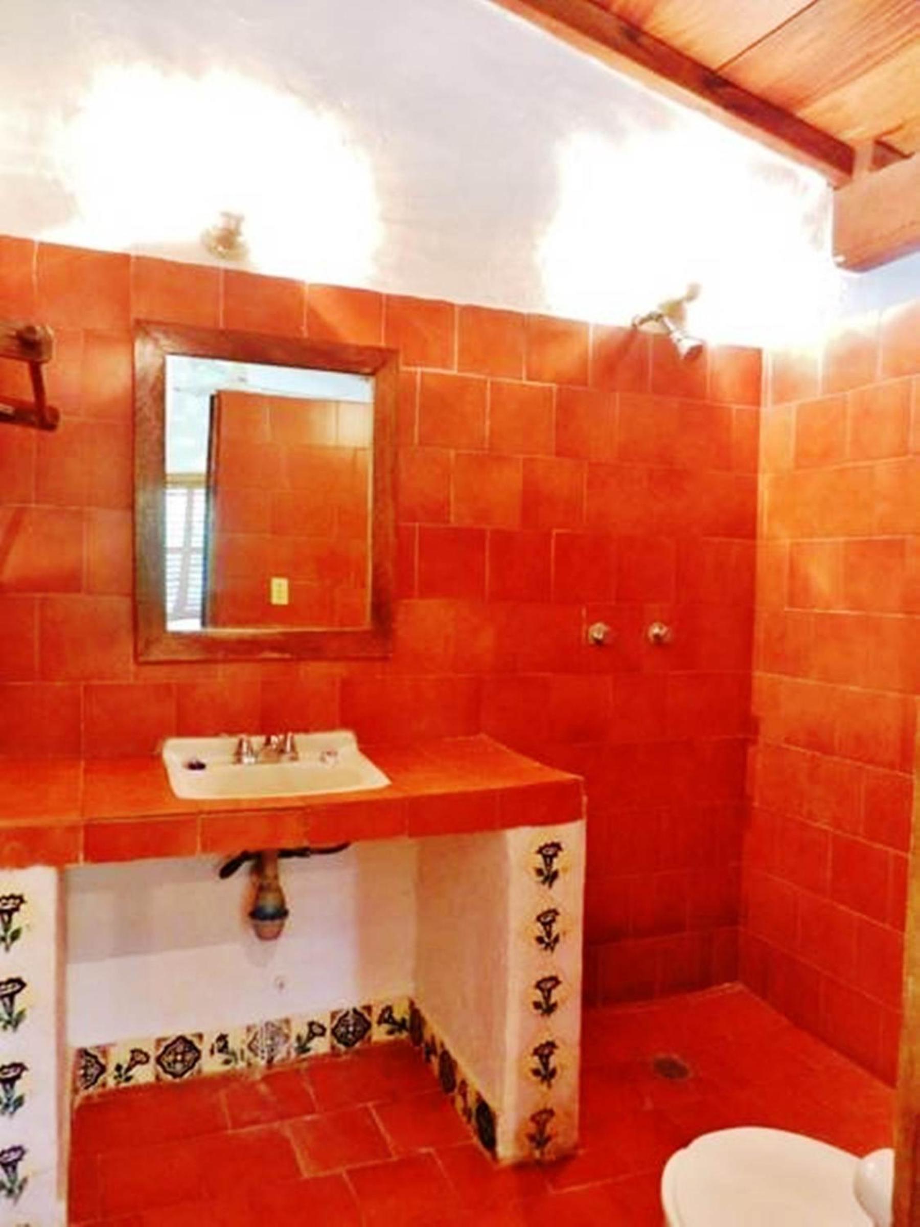 Standard Double Room with Shared Bathroom photo 3