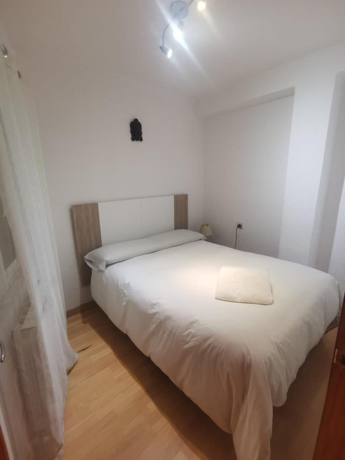 Two-Bedroom Apartment - Photo 11