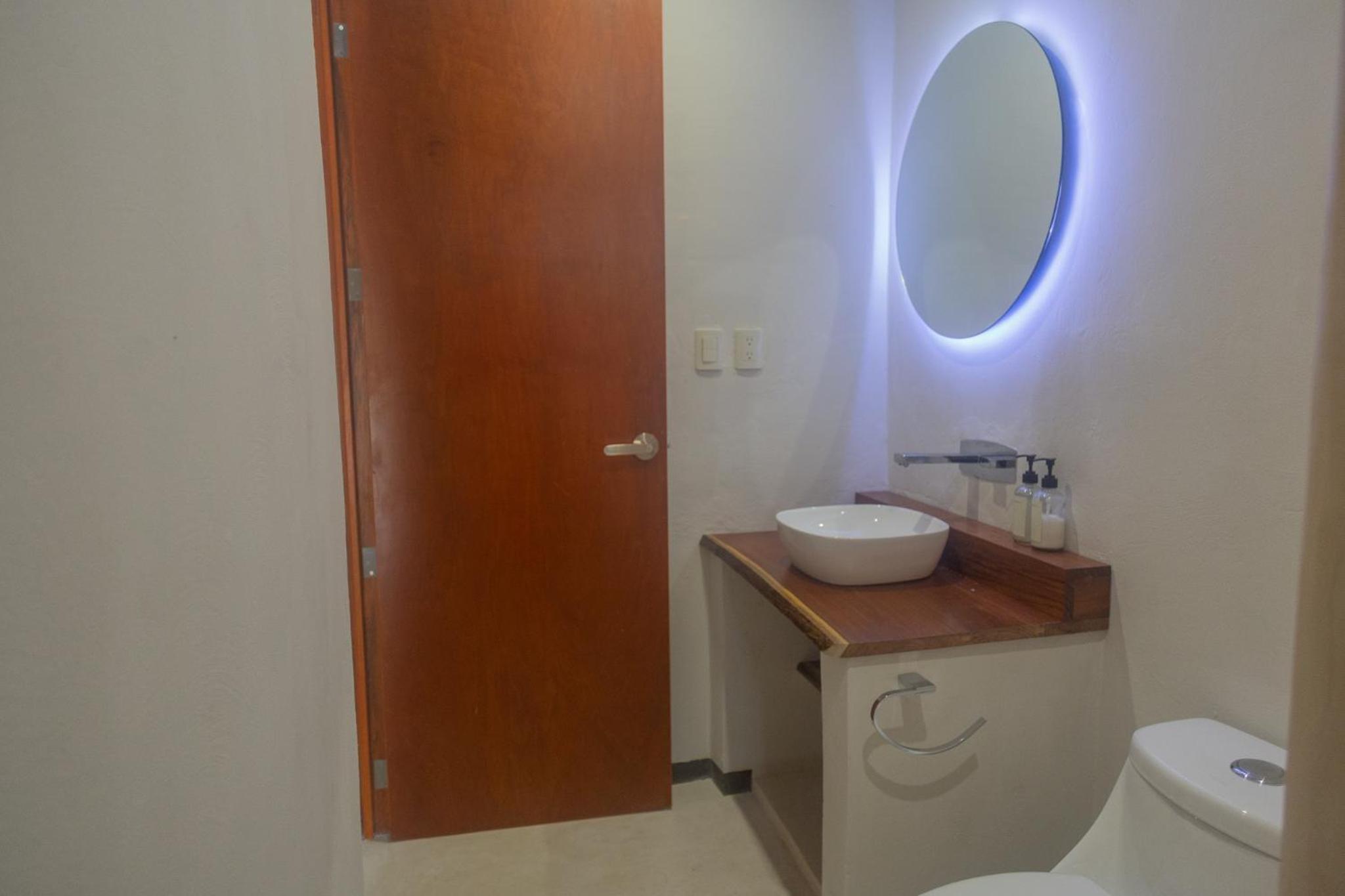 Two-Bedroom Suite - Photo 31