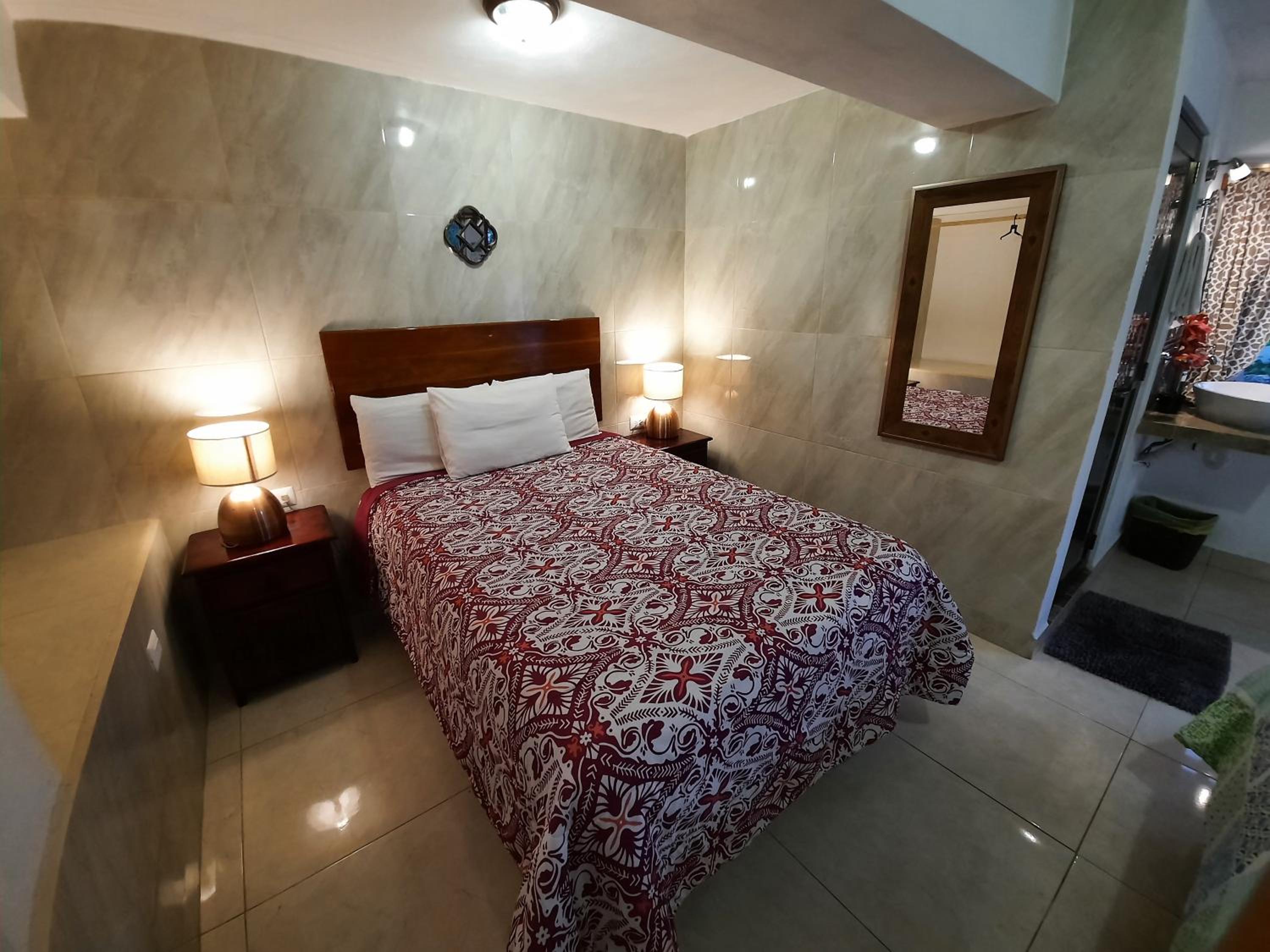 Twin Room with Private Bathroom photo 1