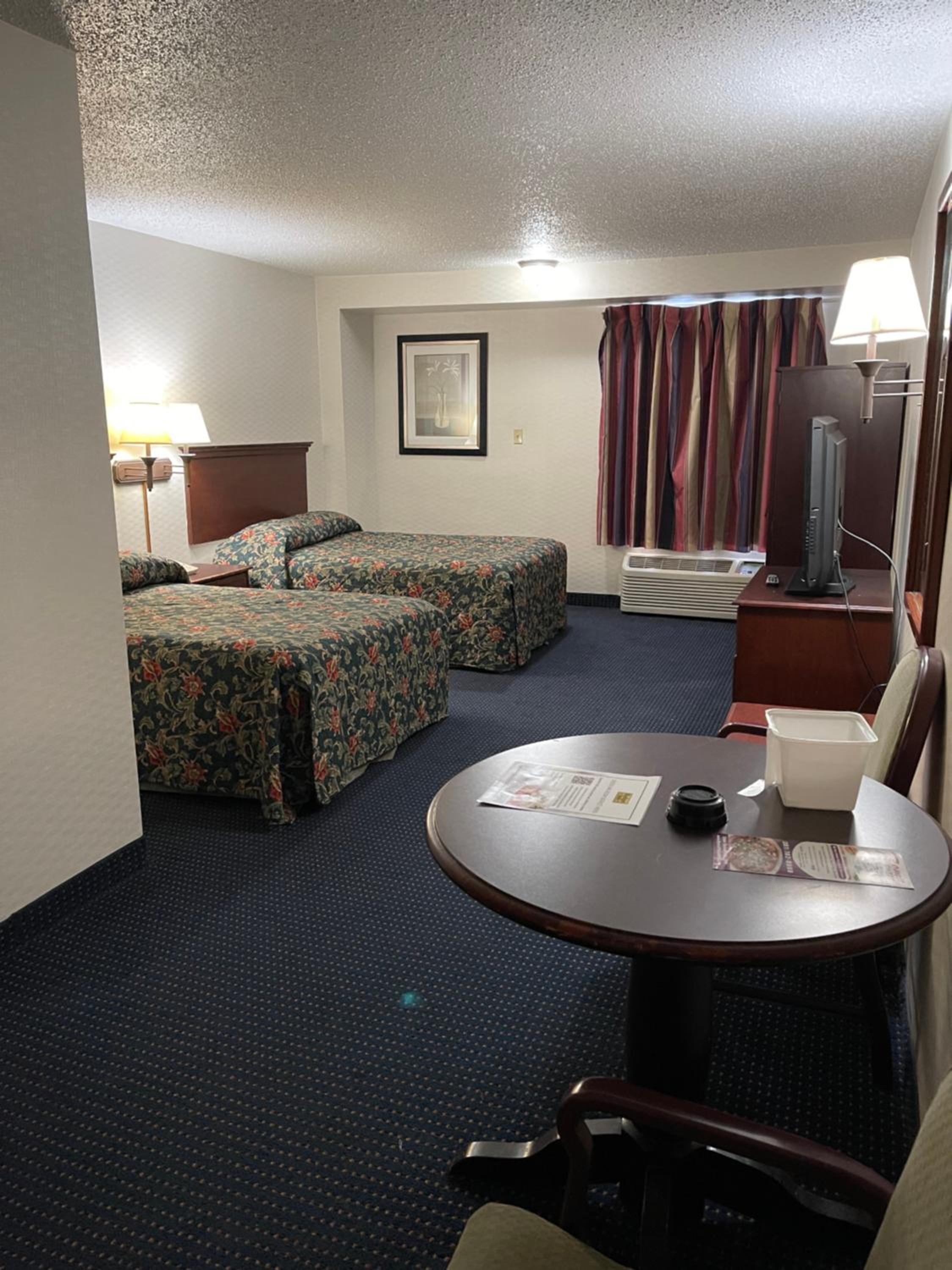 Double Room - Disability Access - Photo 1