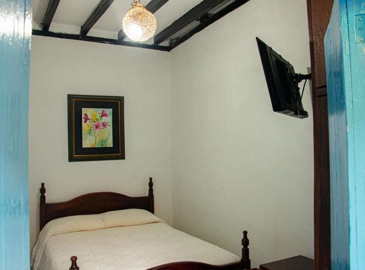 Economy Double Room photo 1