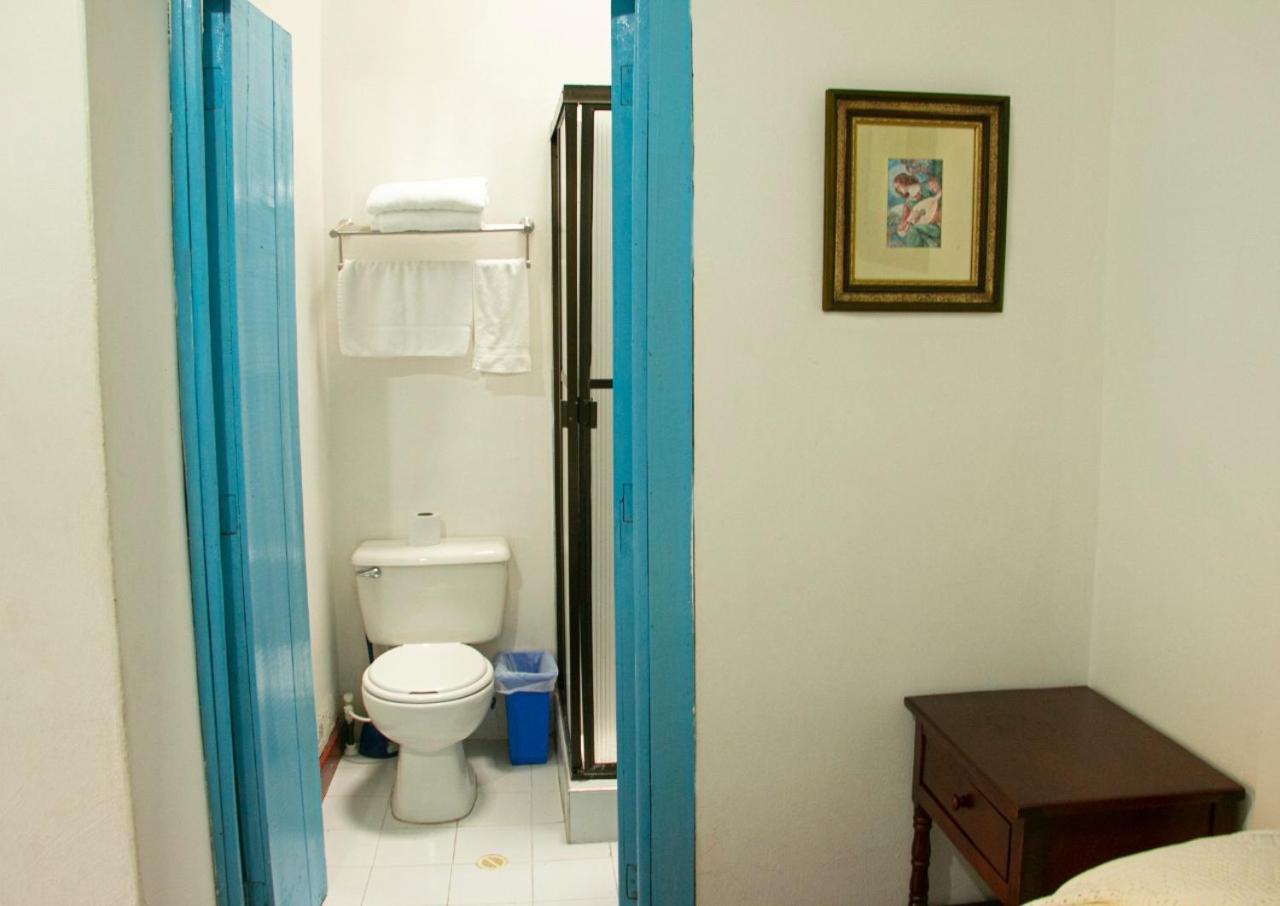 Economy Double Room photo 2