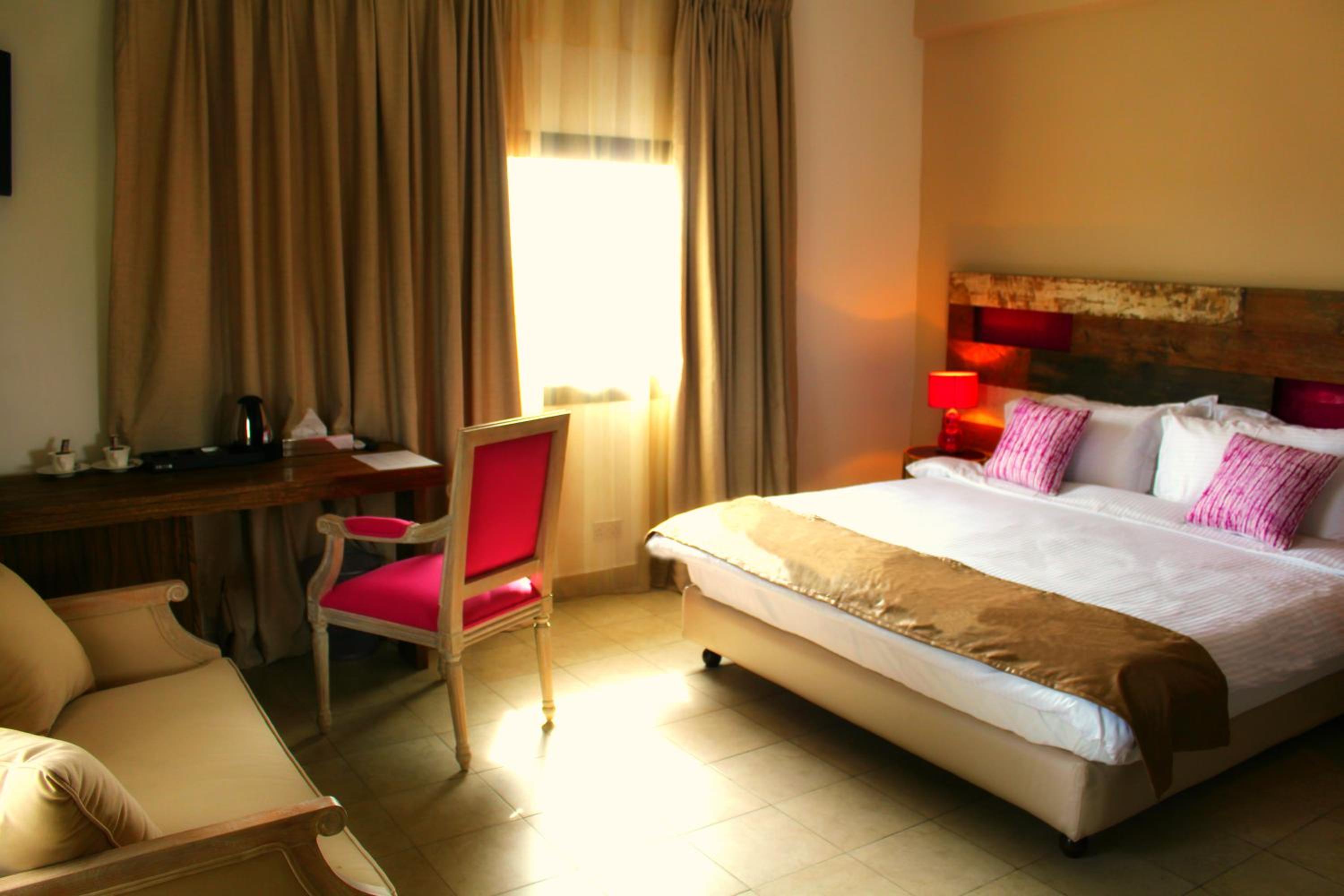 Deluxe Double Room - Photo 5