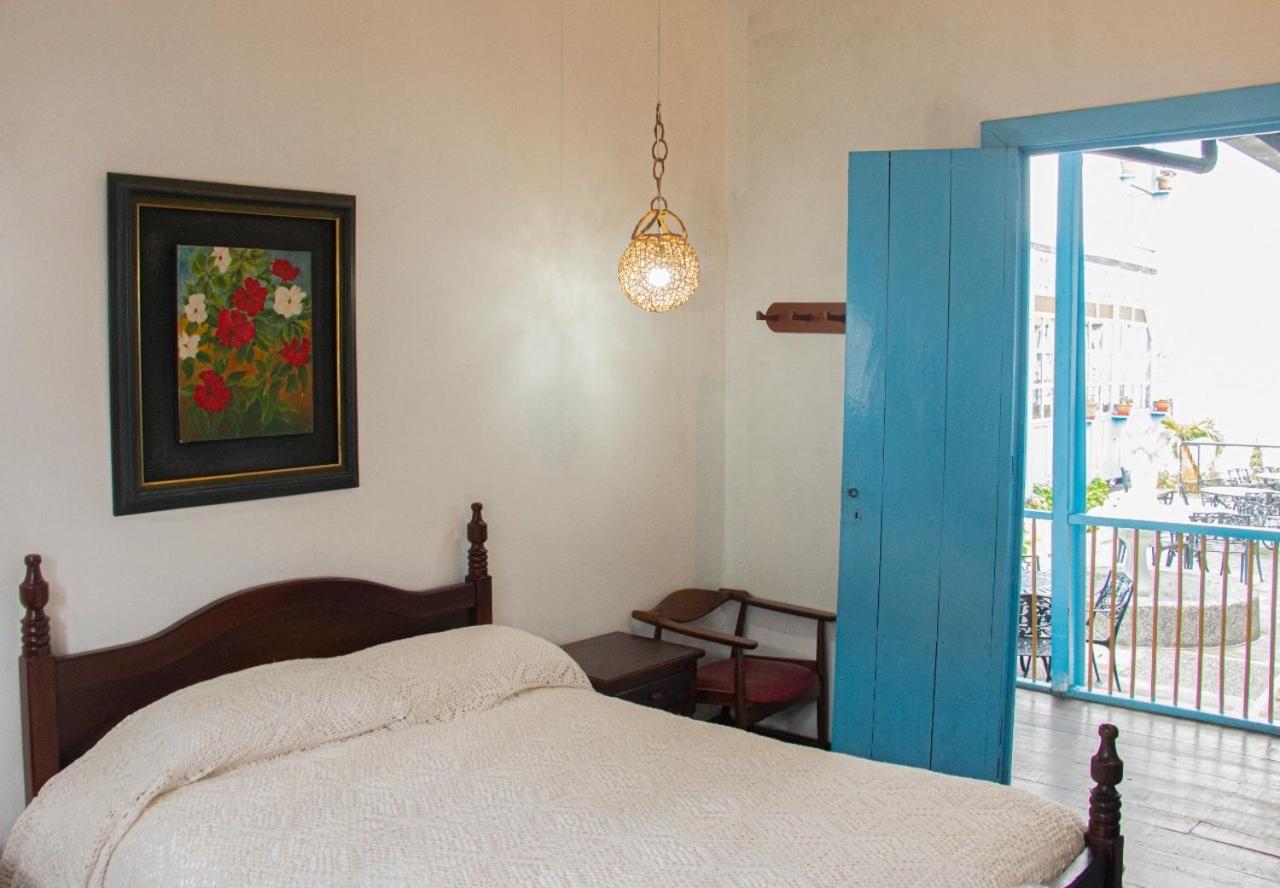 Large Double Room photo 1