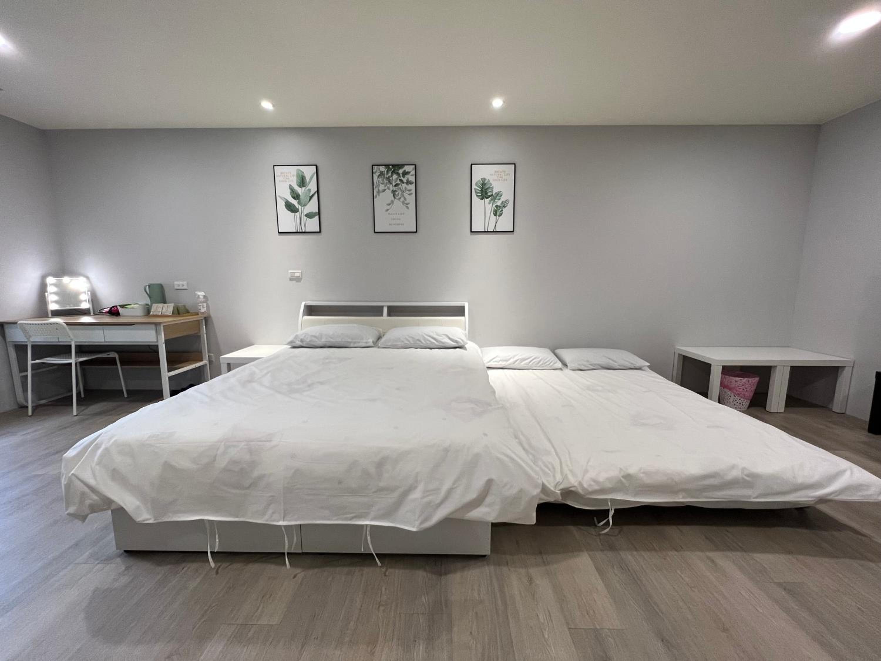 Quadruple Room With Balcony photo 3