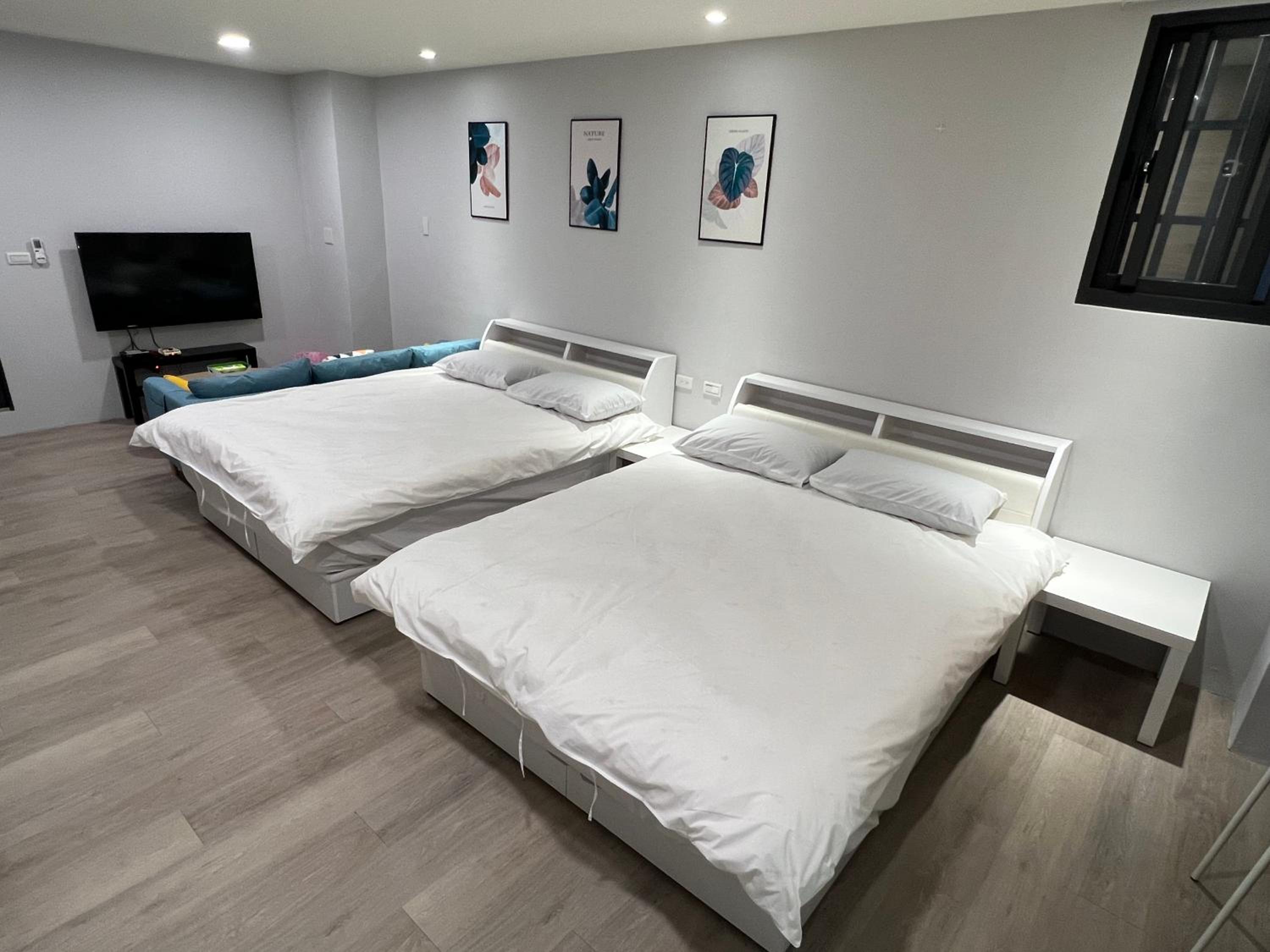 Quadruple Room With Balcony photo 3