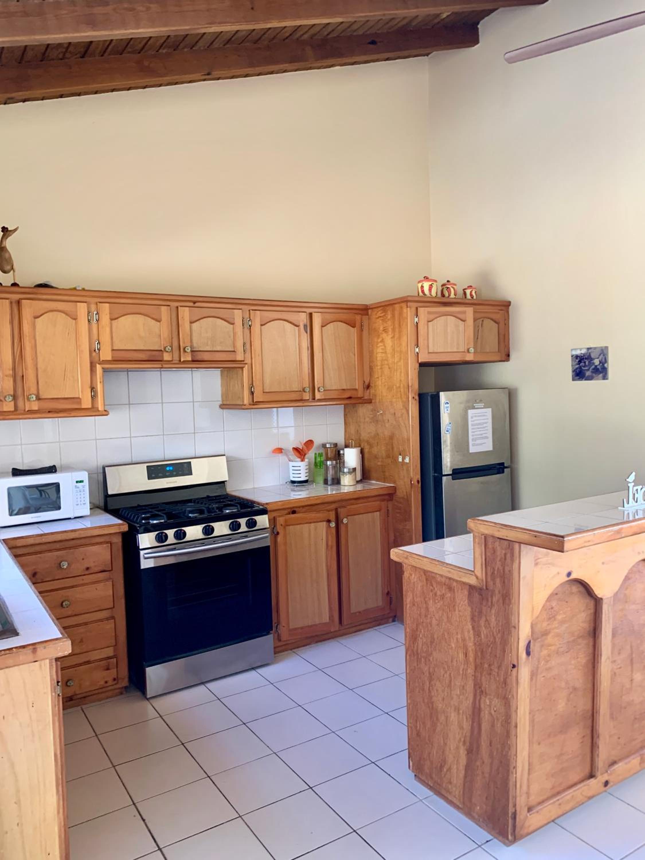 Deluxe 2bedroom/2bathroom  oceanfront apartment  photo 2