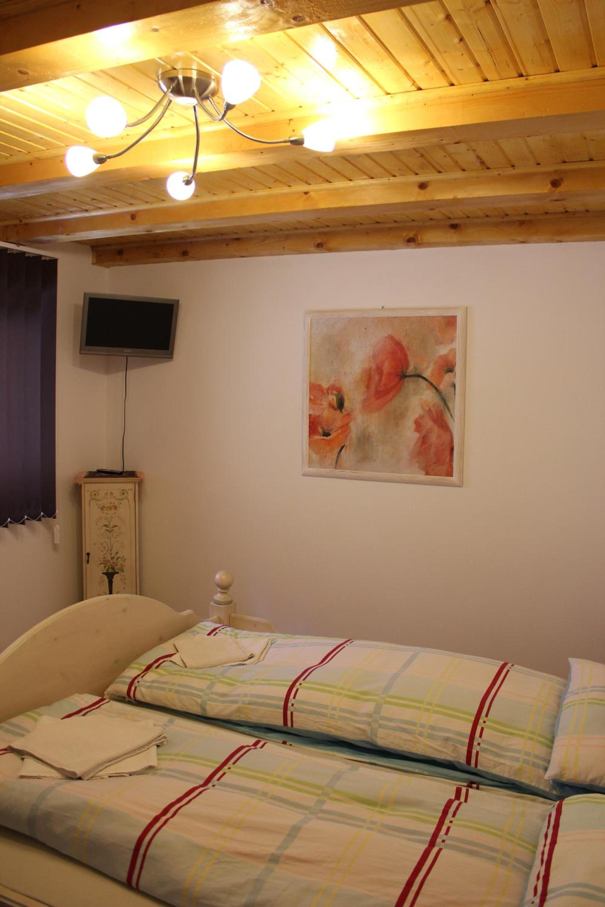Double Room - Photo 3