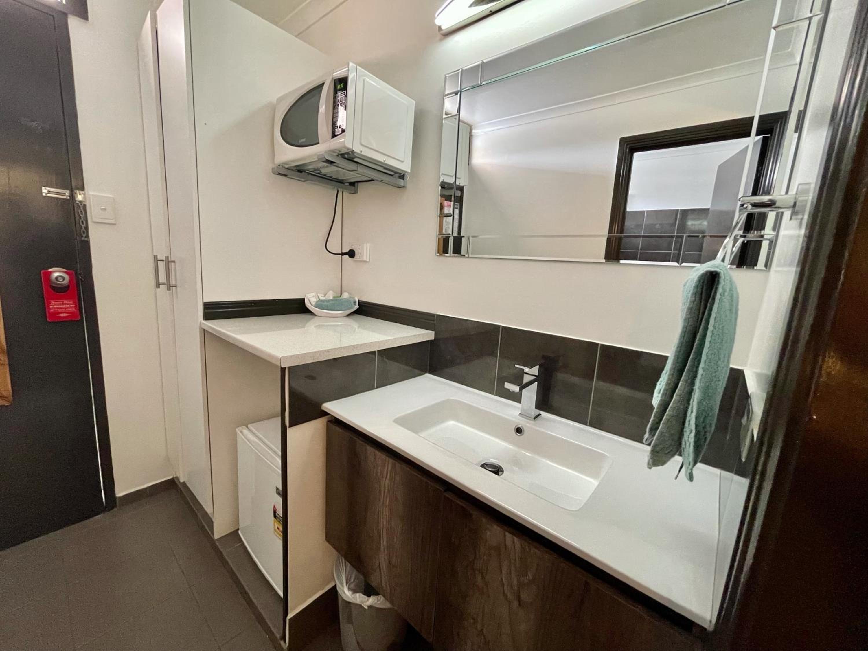 Standard Double Room - Photo 2