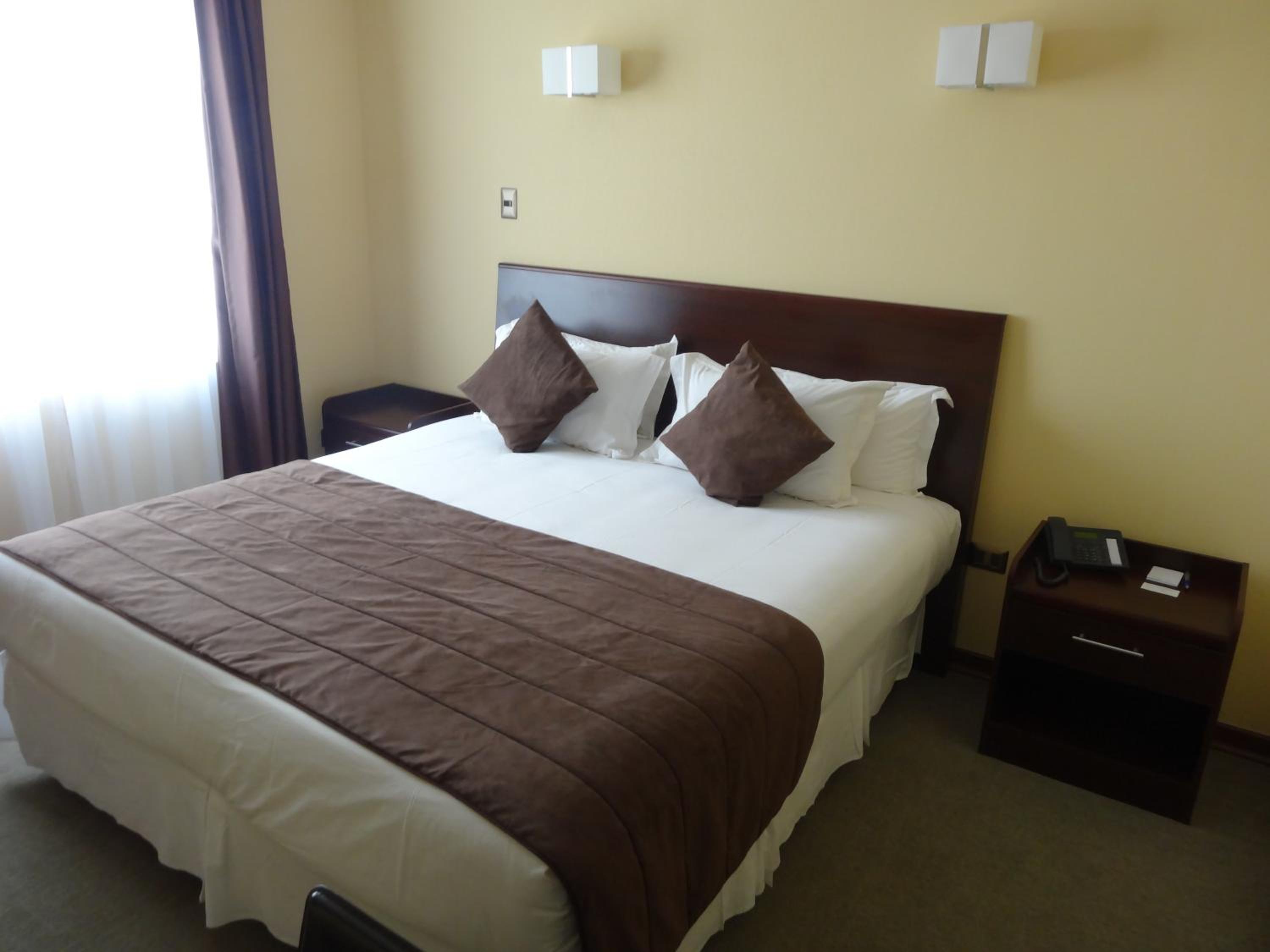 Deluxe King Room photo 3
