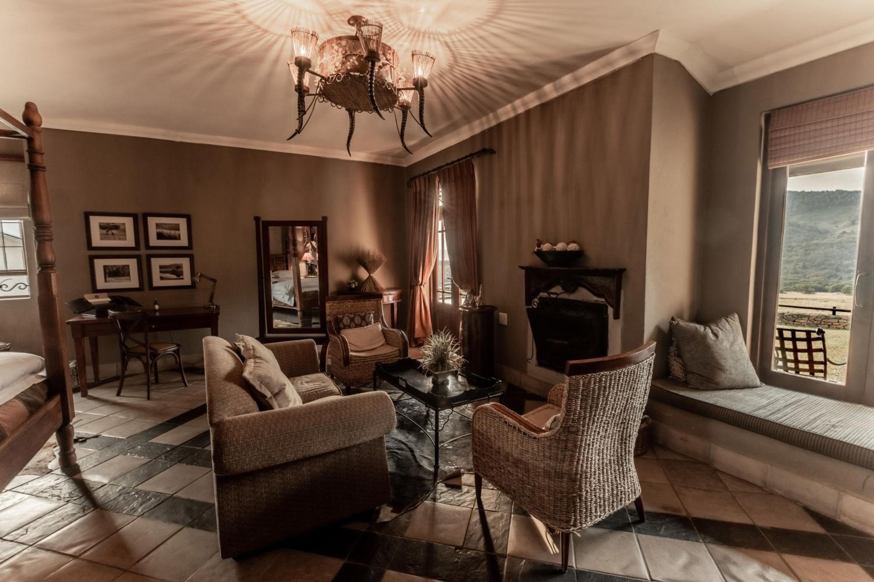 Deluxe Family Room photo 1