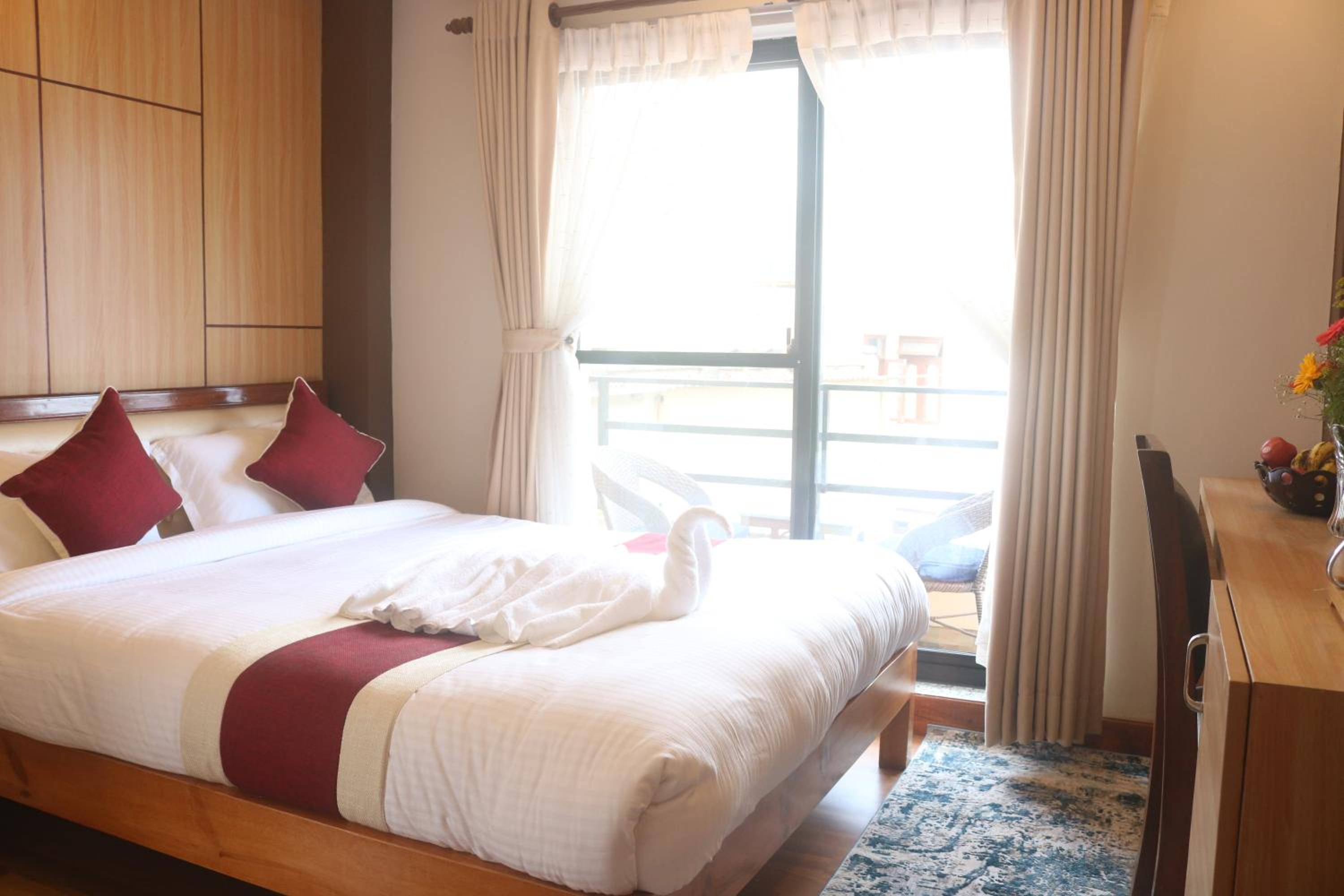Deluxe Double Room - Photo 5