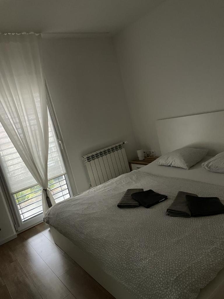 Two-Bedroom Apartment - Photo 73