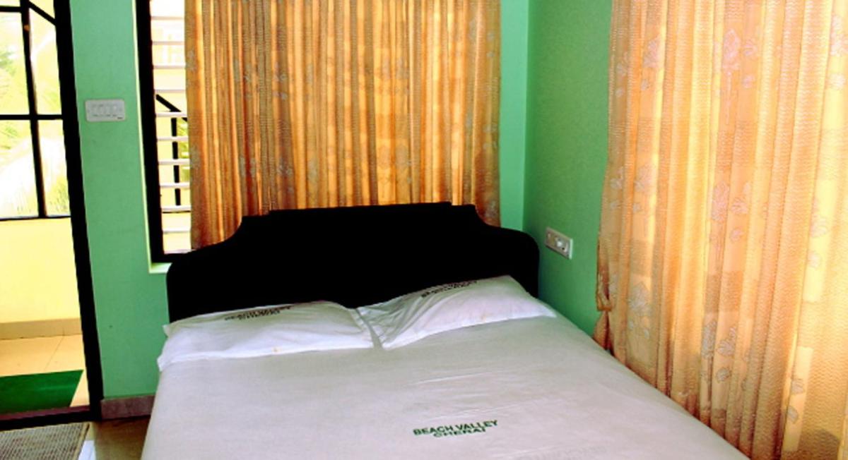 Budget Double Room photo 3