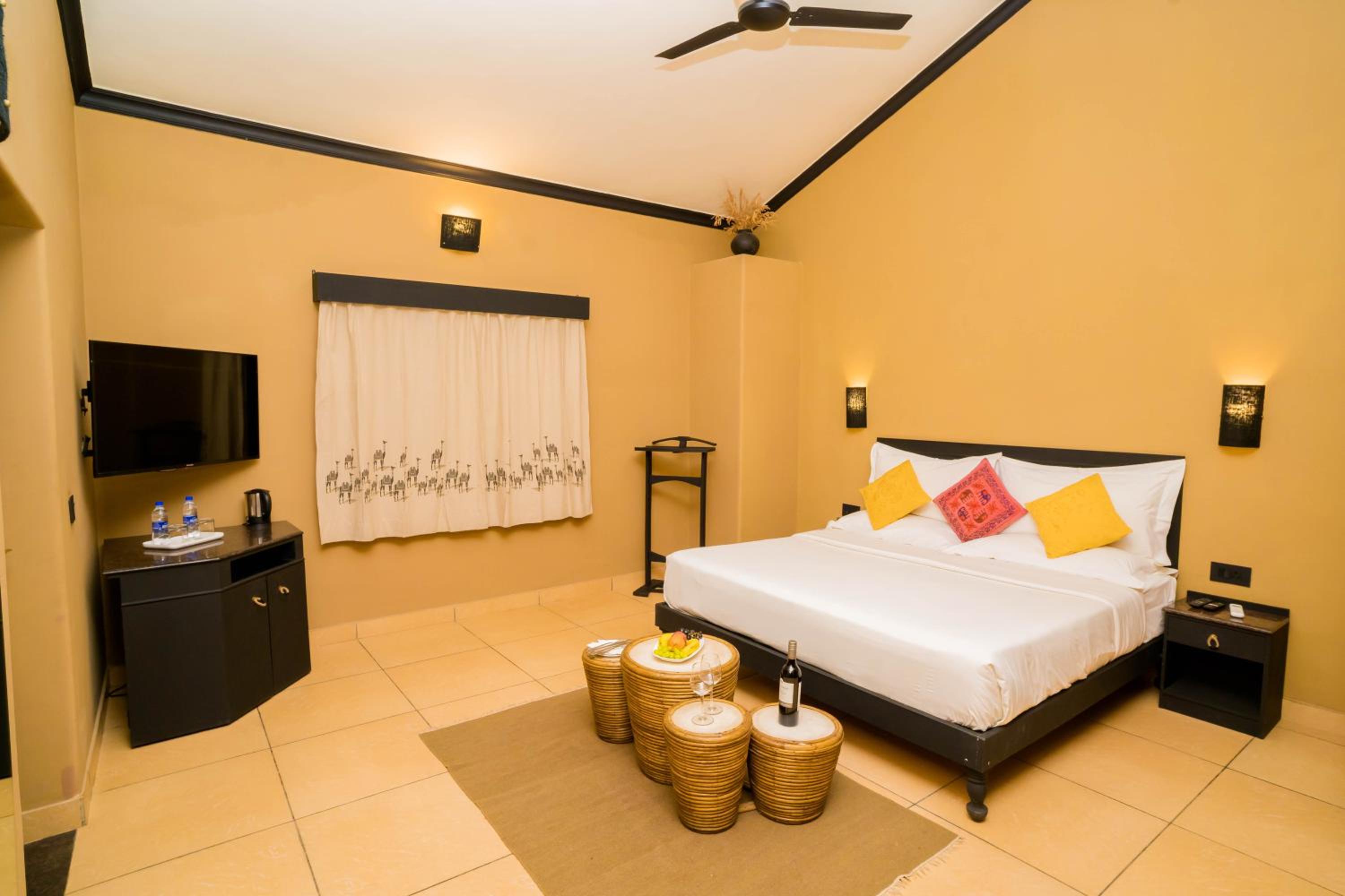 Superior King Room: 10% Discount On F&B - Photo 1
