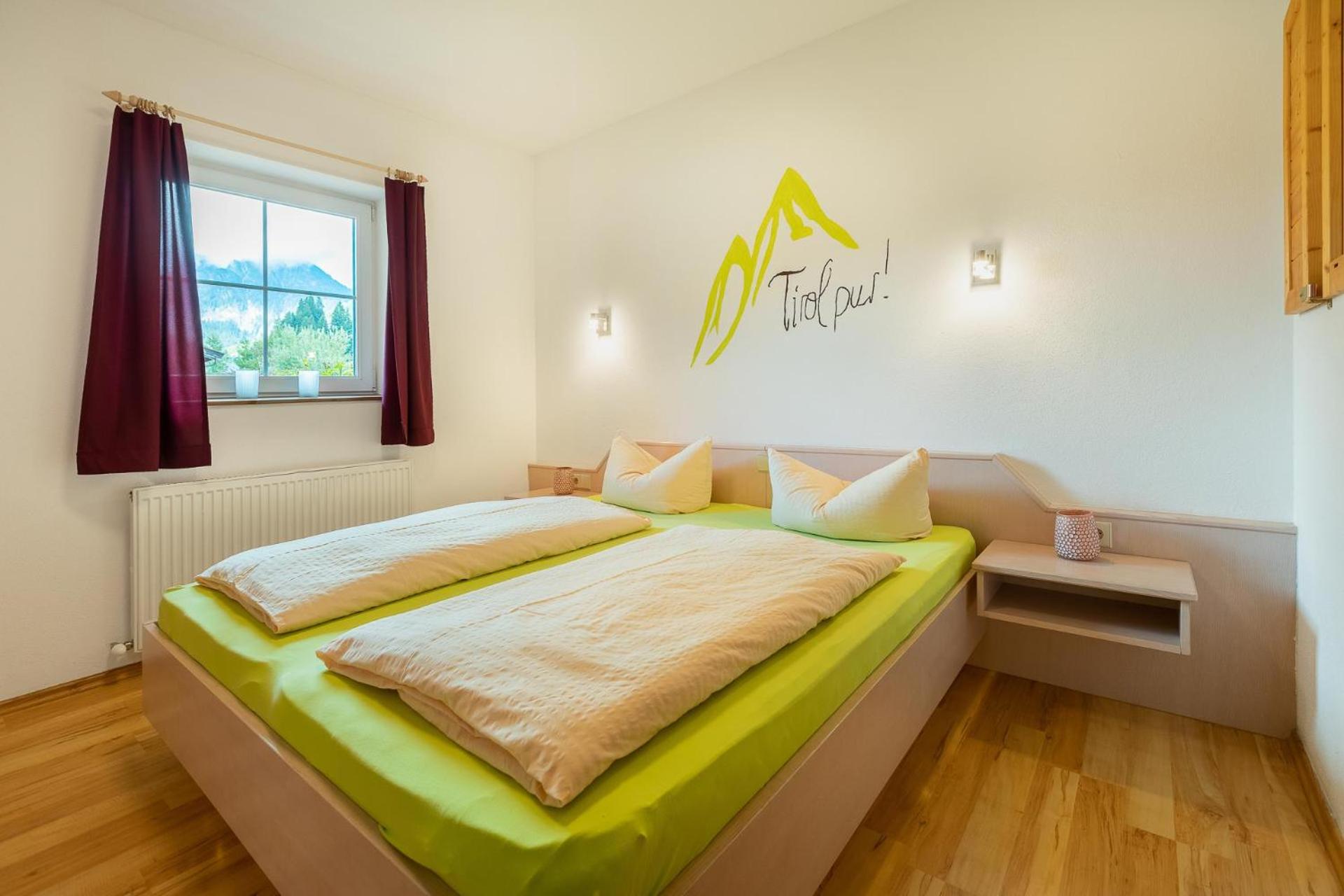 Two-Bedroom Apartment with Garden photo 2