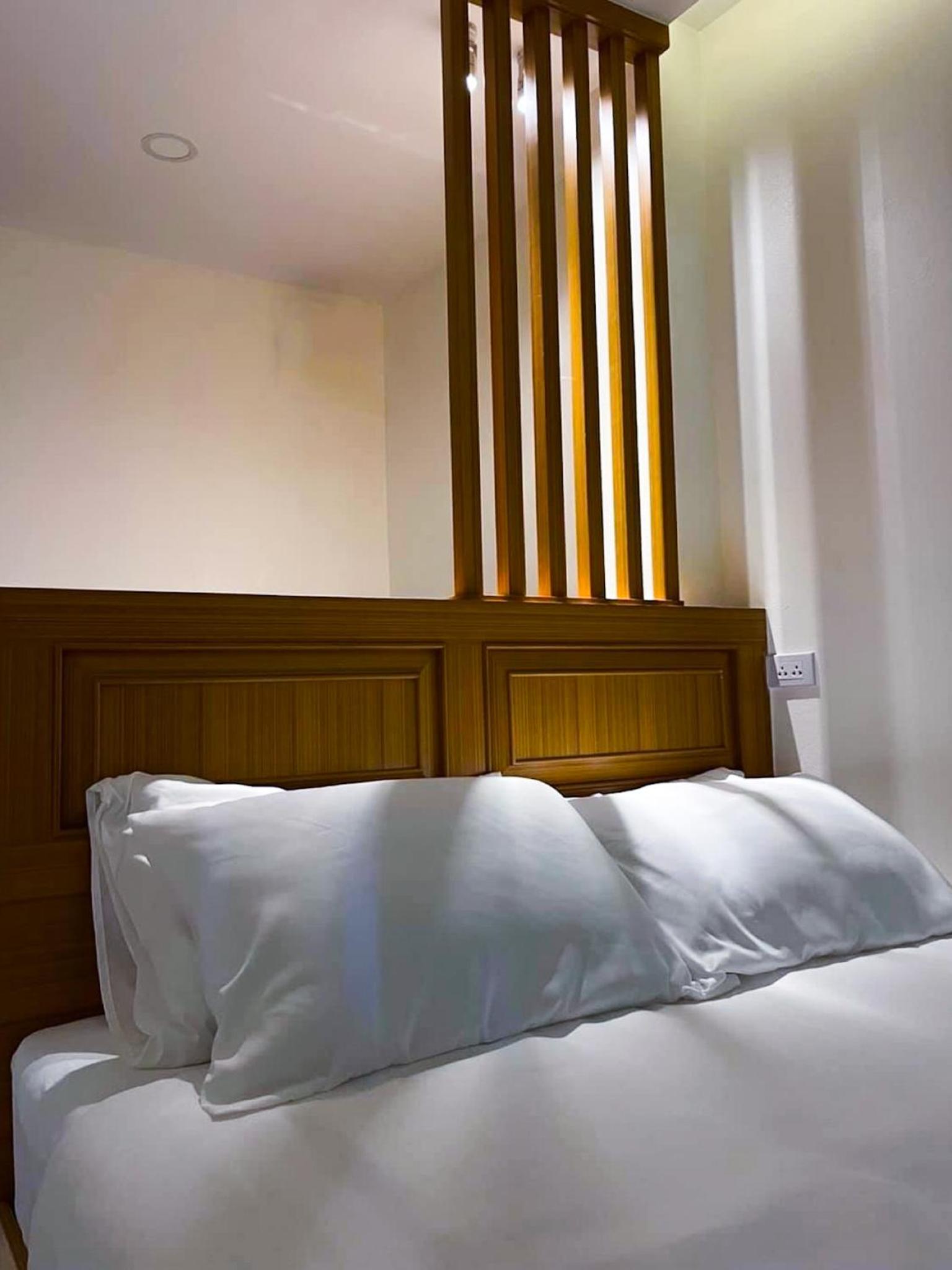 Queen Room - Photo 3