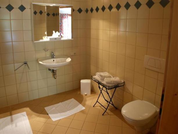 Deluxe Double Room with Bath