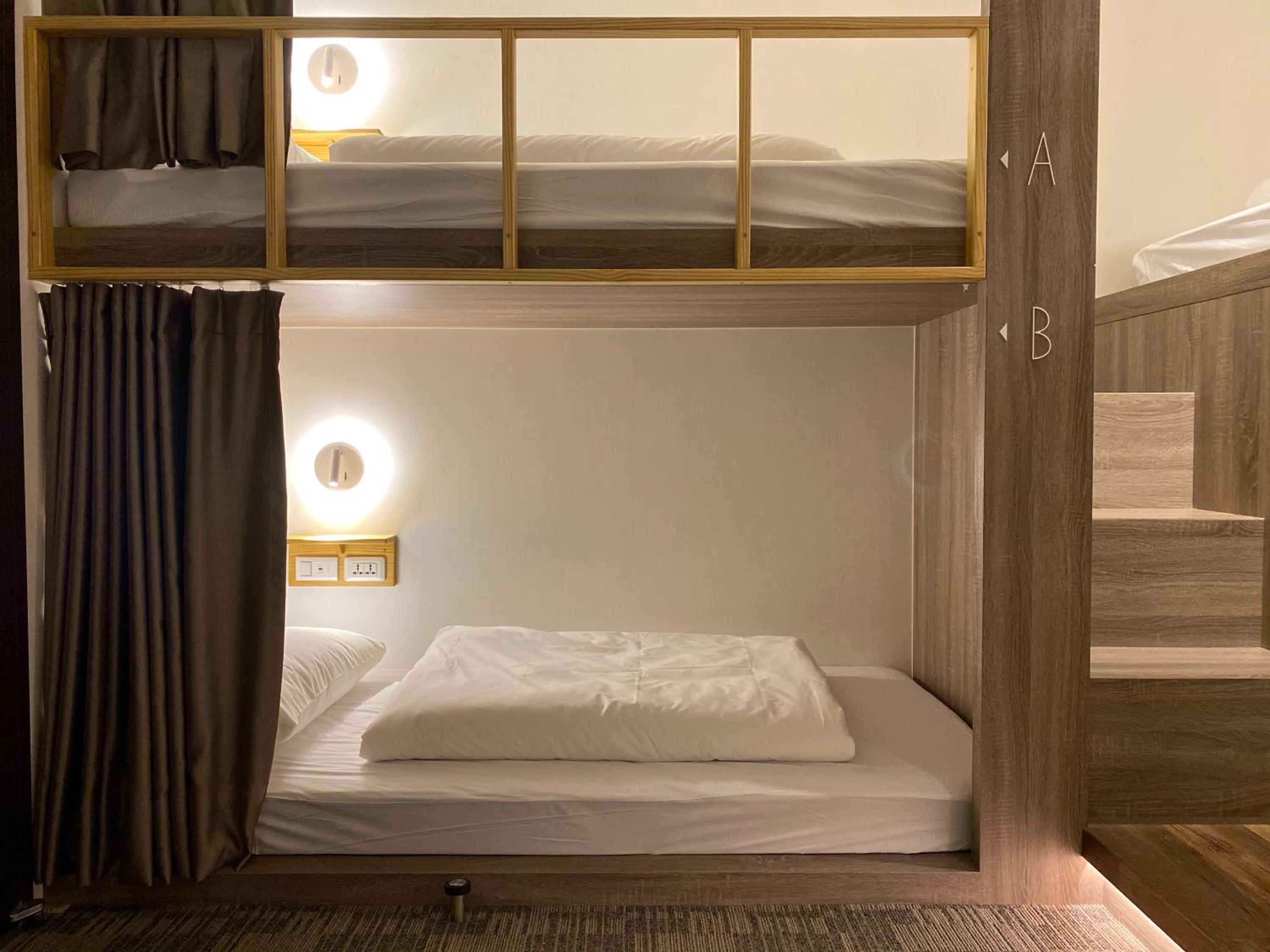 Bed in 4-Bed Female Dormitory Room with Private Bathroom photo 3