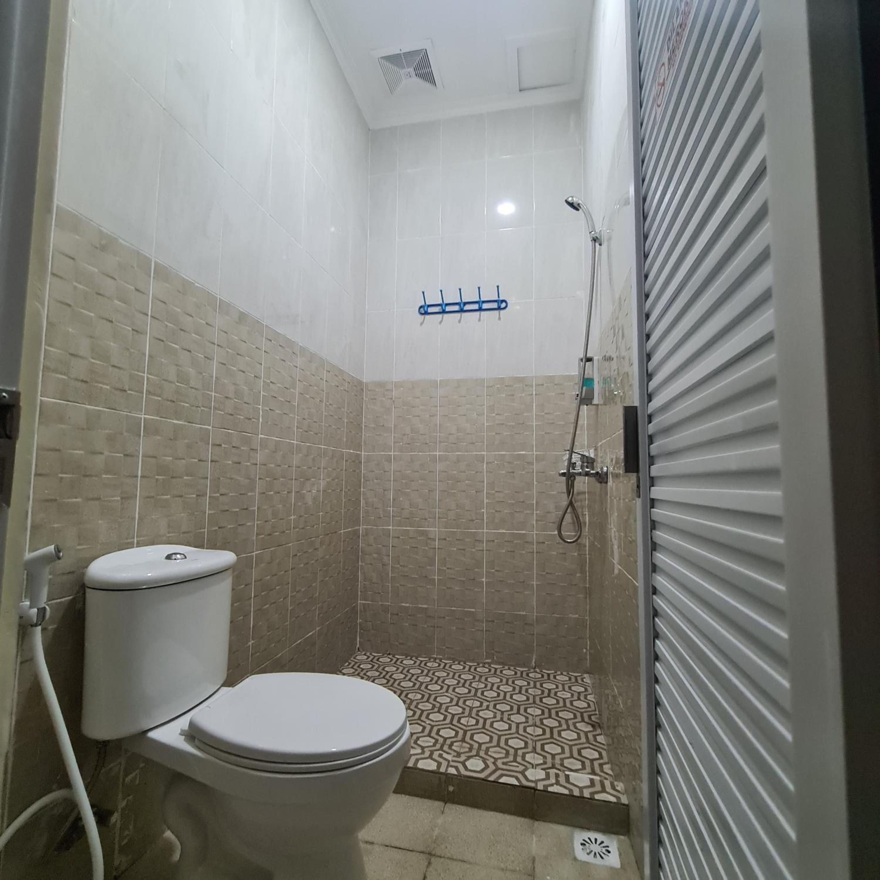 Deluxe Room - Photo 7